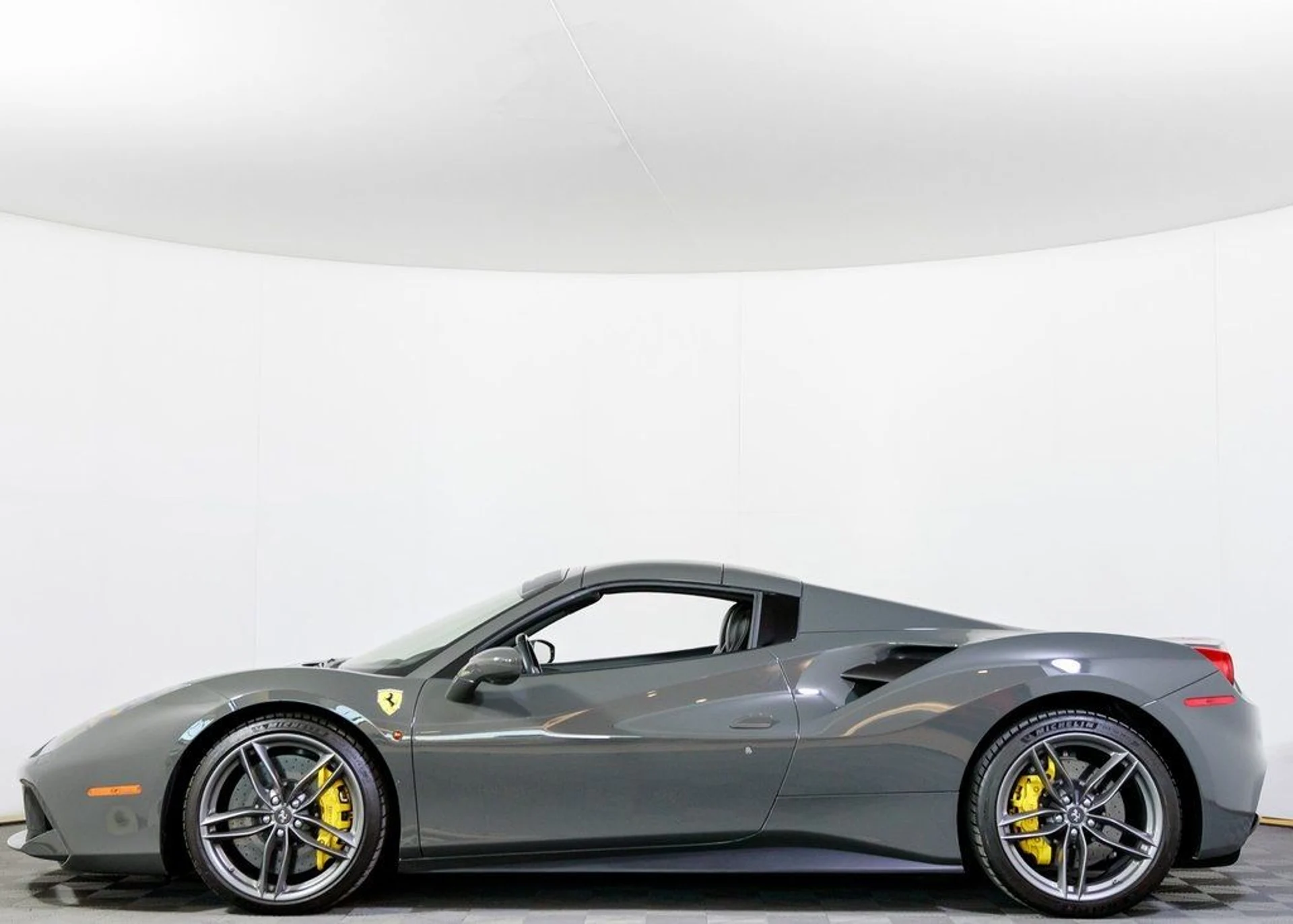 mph007_1073261484_1b8ec7dd61efa9a5c36cfb66a9f78dc5_6dd468154d