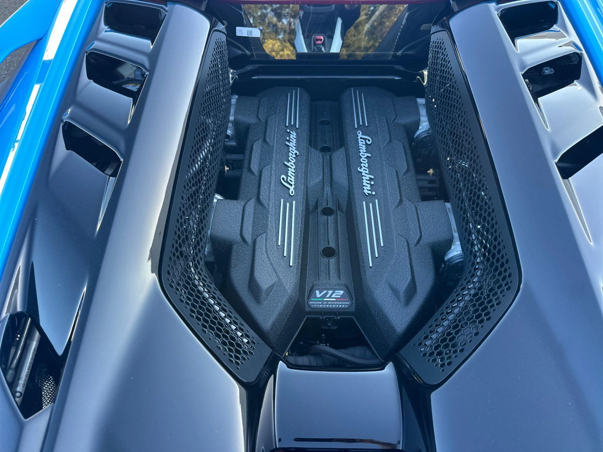 mph007_1078303195_New_2026_Lamborghini_Revuelto_1776759407_34f0121833