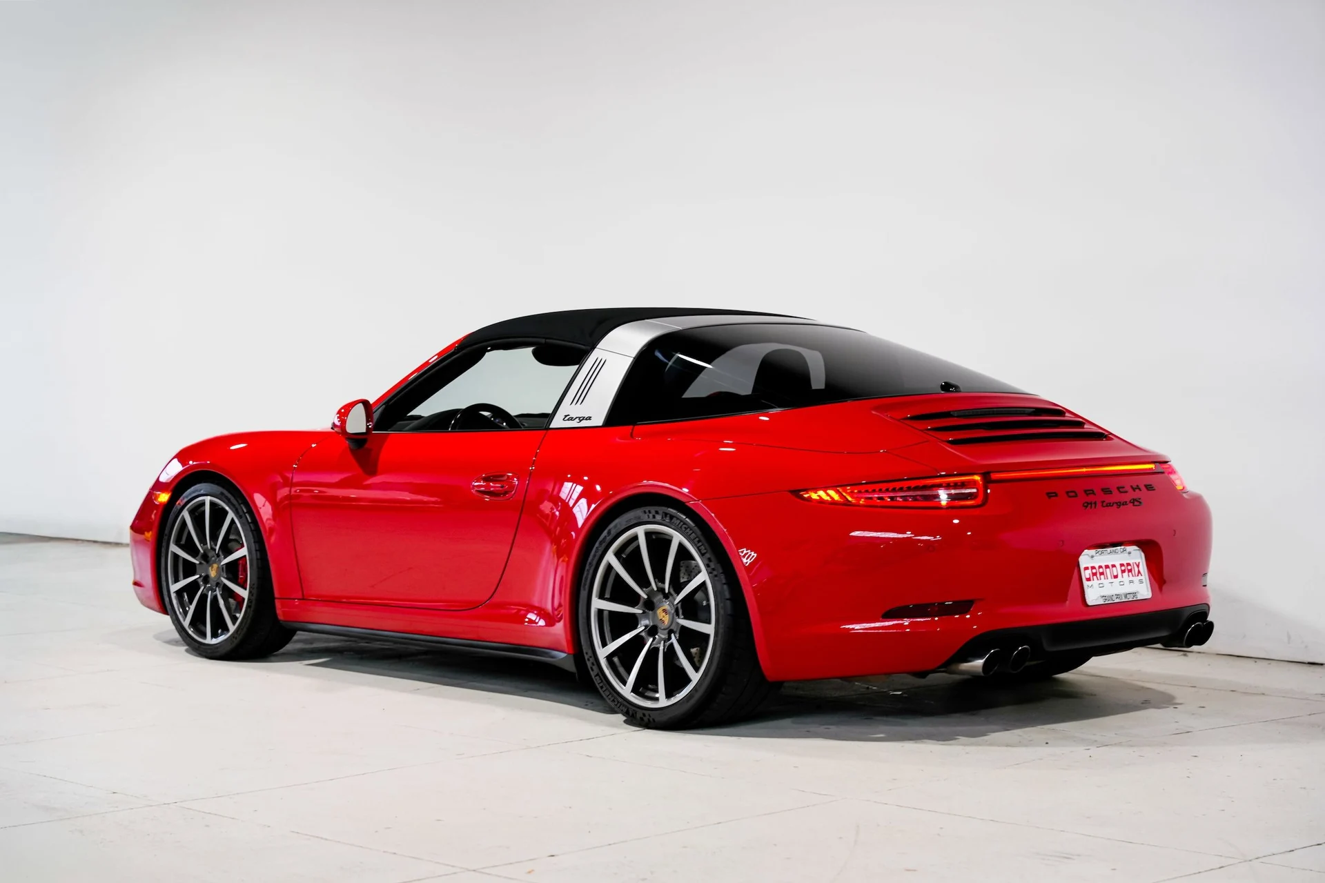 mph007_1080932829_cd0f96ceb8d16ce57ce1e77c59cfe5f7x_a72d7f5199