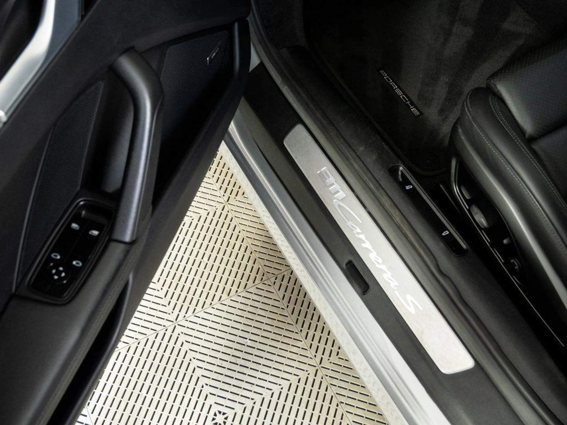 mph007_1090427475_HARTCW_3_Pp8dg_F_f_MJX_5z_Xzfht_QQ_3ba8c27dd6