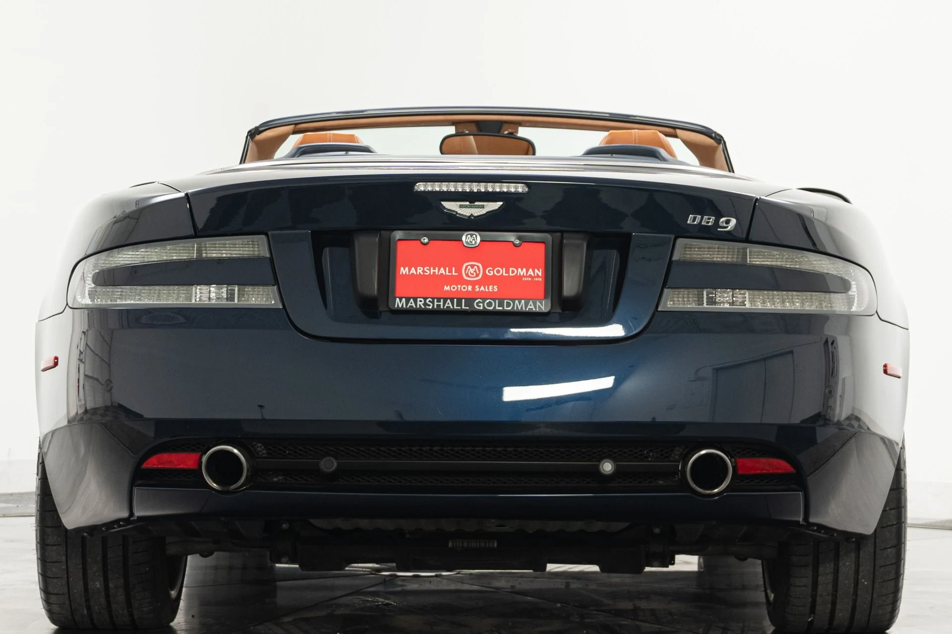 mph007_1093019538_Used_2011_Aston_Martin_DB_9_Volante_Two_Tone_Interior_V12_Power_1780003094_a3d9bd8ce1