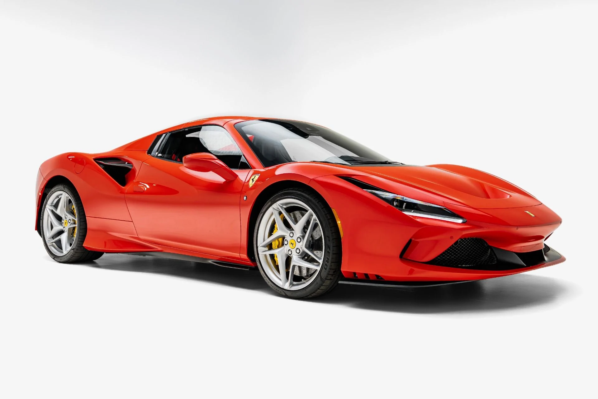 mph007_1098047663_Used_2022_Ferrari_F8_Spider_1785267039_5bc2b5d2f1