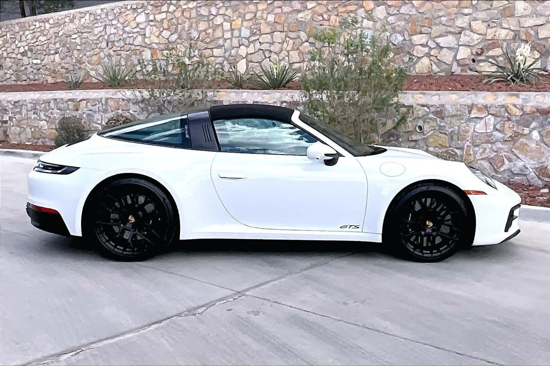 mph007_1114873329_edb62f6a6aa423d0ae5312b1d8c6eaa1_02d422c2a7