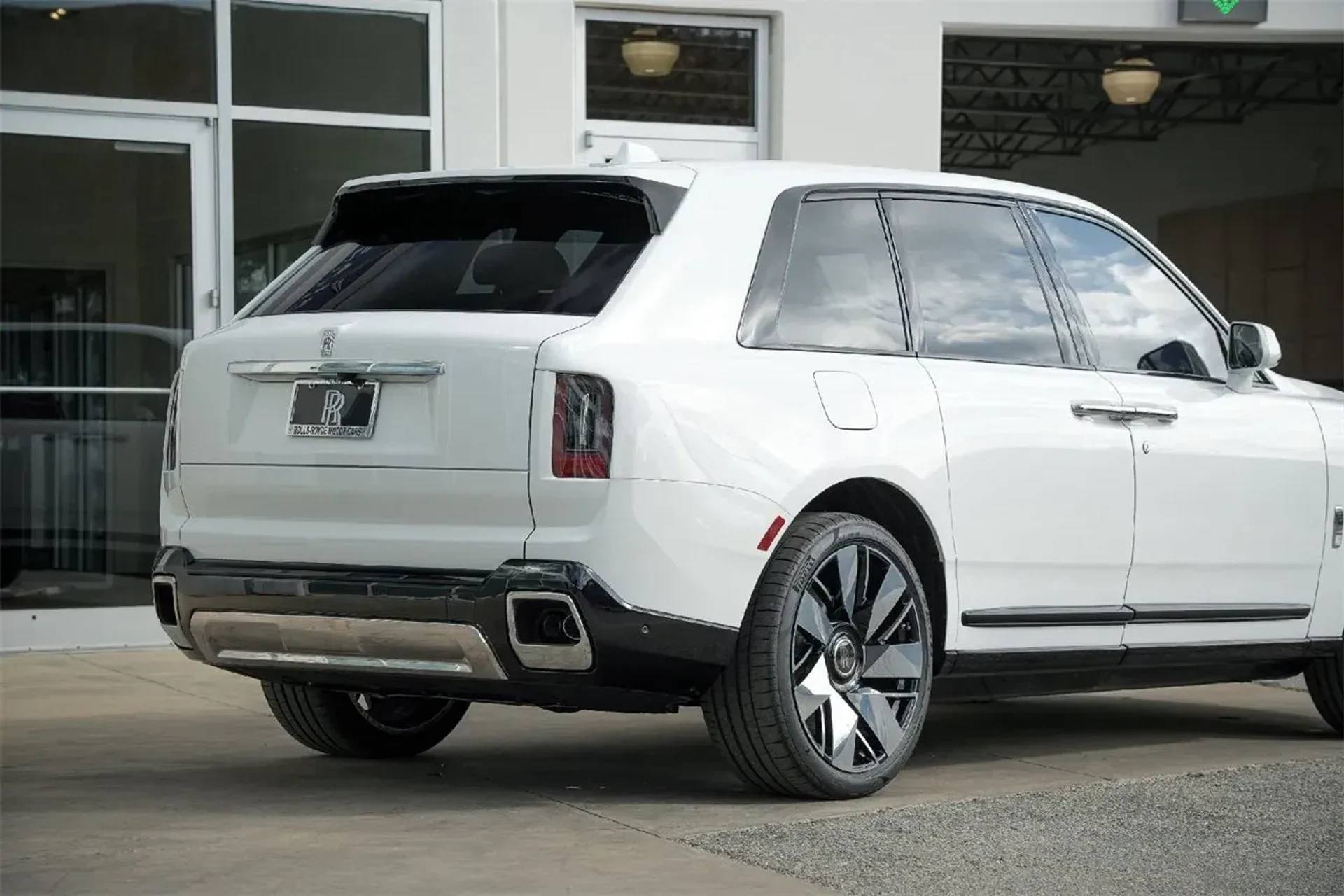 mph007_111978987_830cf55b154a4573b104ce313c8afeb8_55b1aa46bb