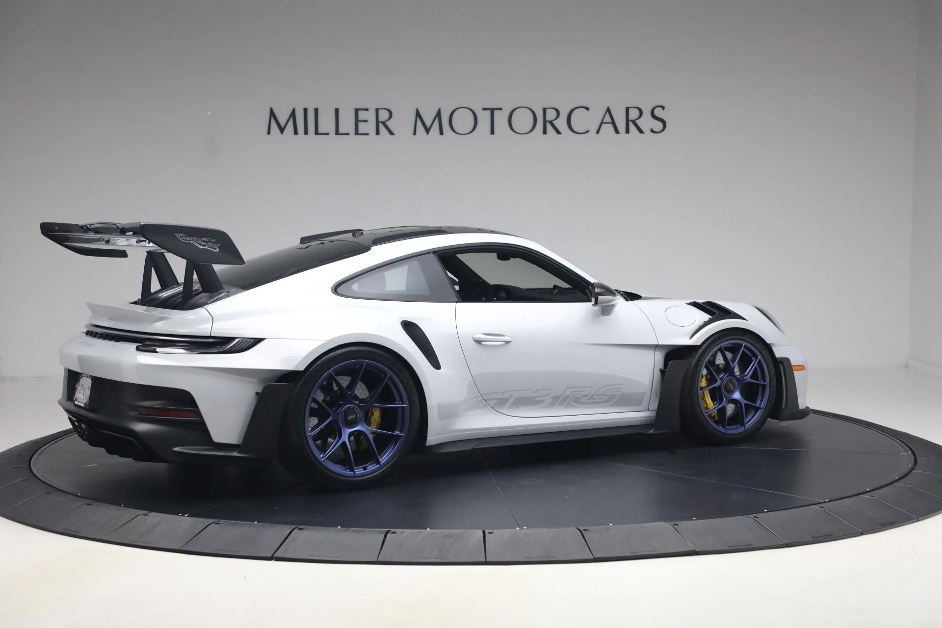 mph007_1121943589_Used_2024_Porsche_911_GT_3_RS_1782768712_c38a7c6089