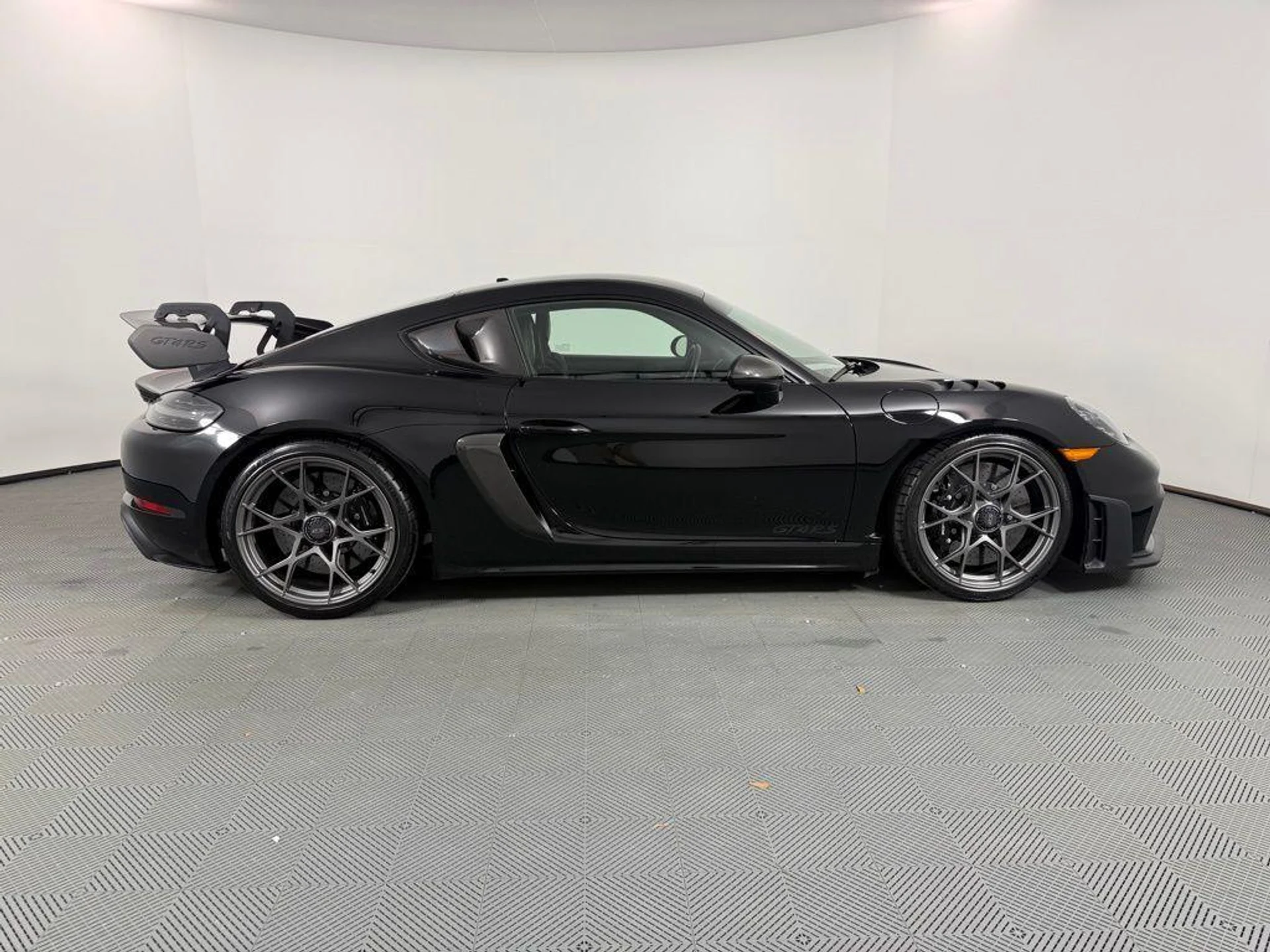 mph007_113482678_H_Ik_E9_Yo_Zh_Zp_Hyv_Msty_CR_Dqw_Ntcw_357ce29eee