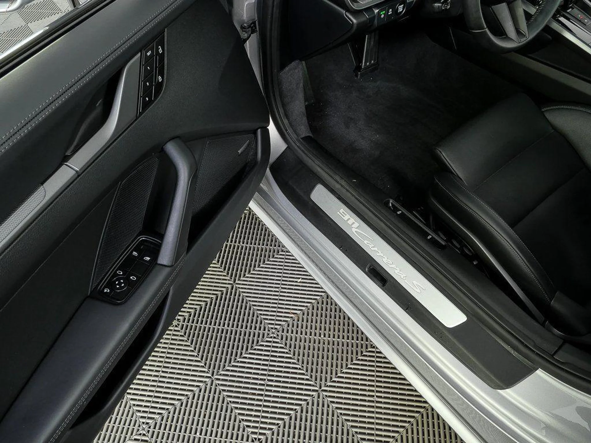 mph007_1134985181_b_M1eusn_I_Ct8_EGH_6_MI_Tk1q_HHB_Oko_82fe54dd86