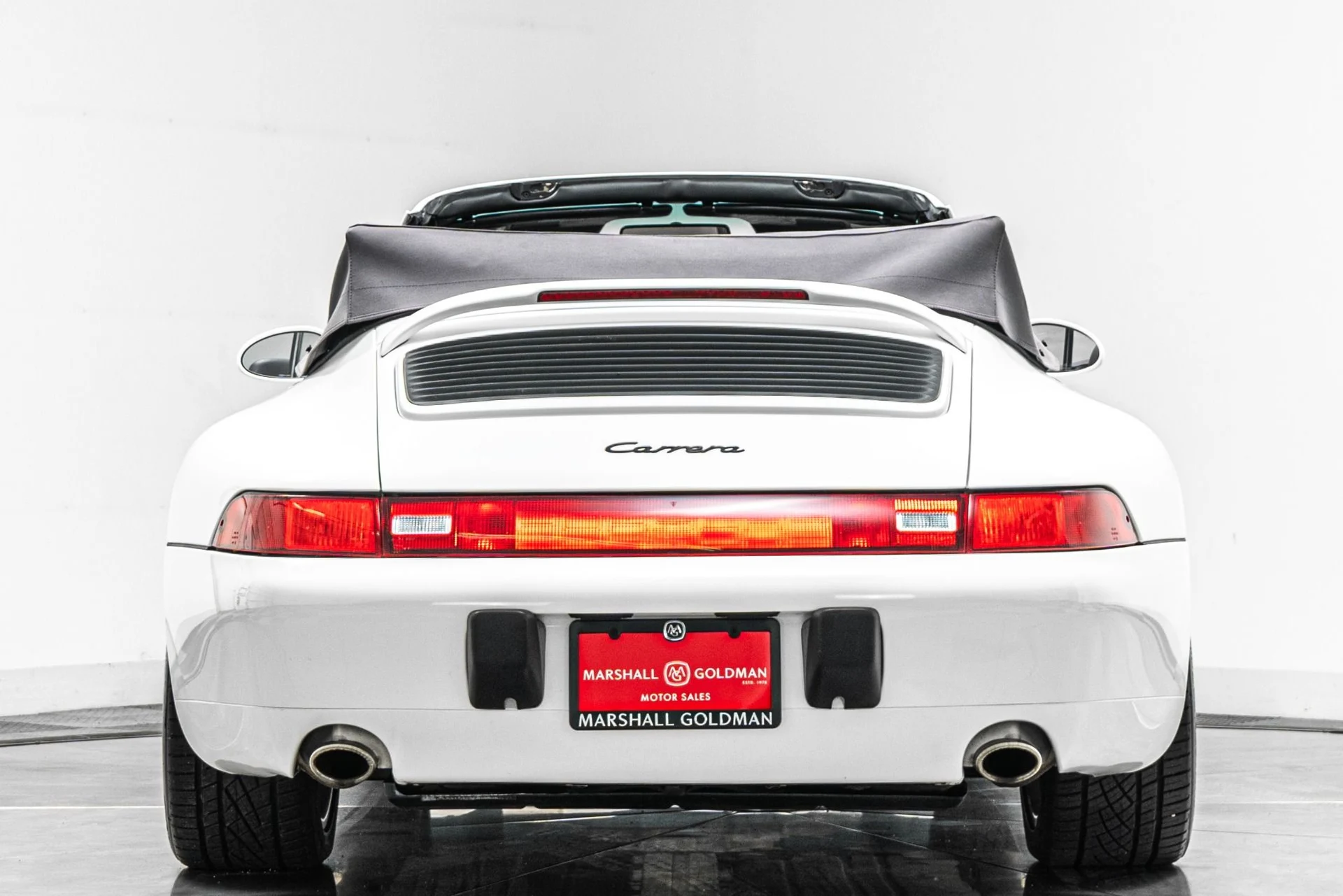 mph007_1138665874_Used_1995_Porsche_911_Carrera_1788212856_5aa9cd1177