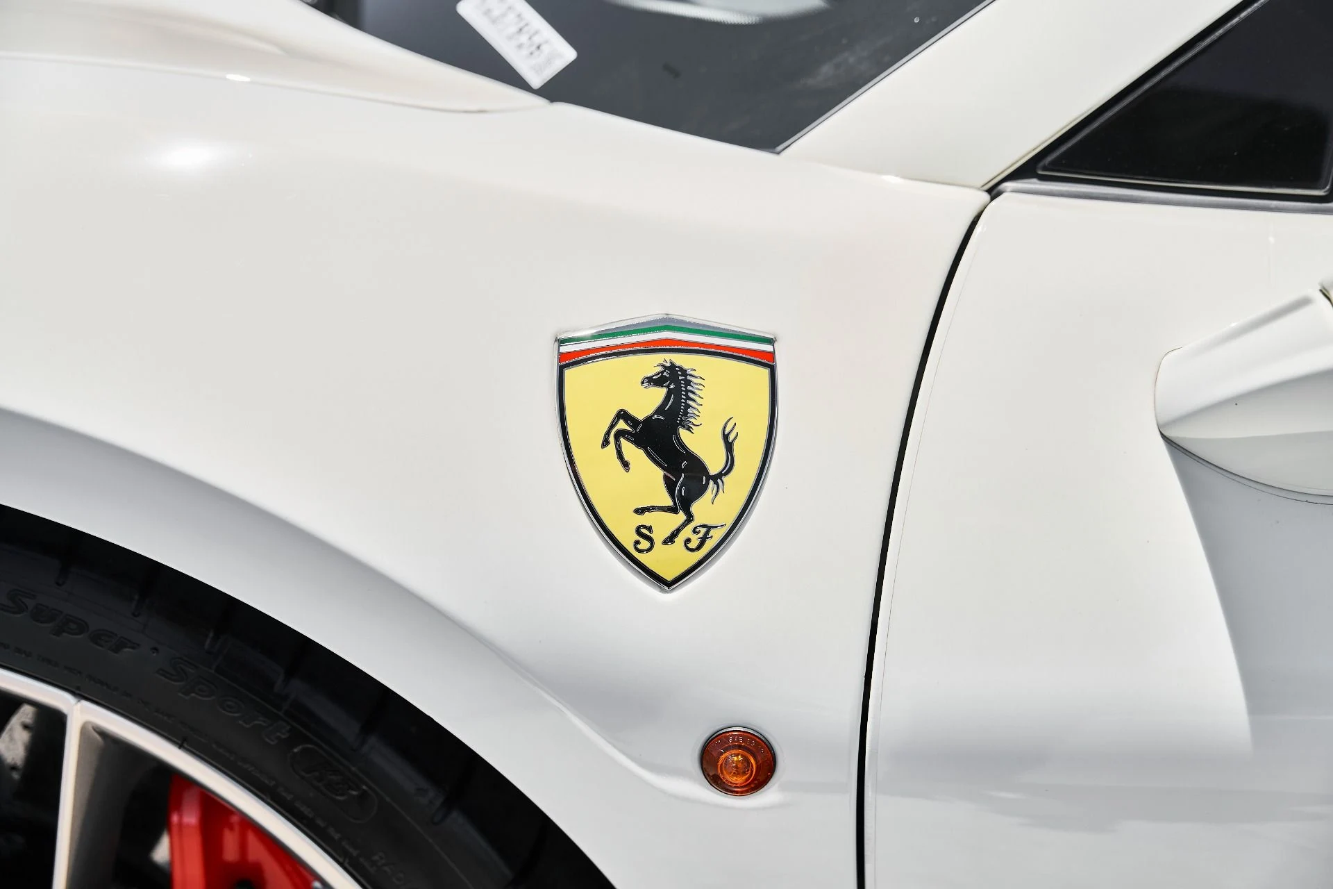 mph007_1139279028_Used_2019_Ferrari_488_Spider_Base_1782196154_0000d54c06
