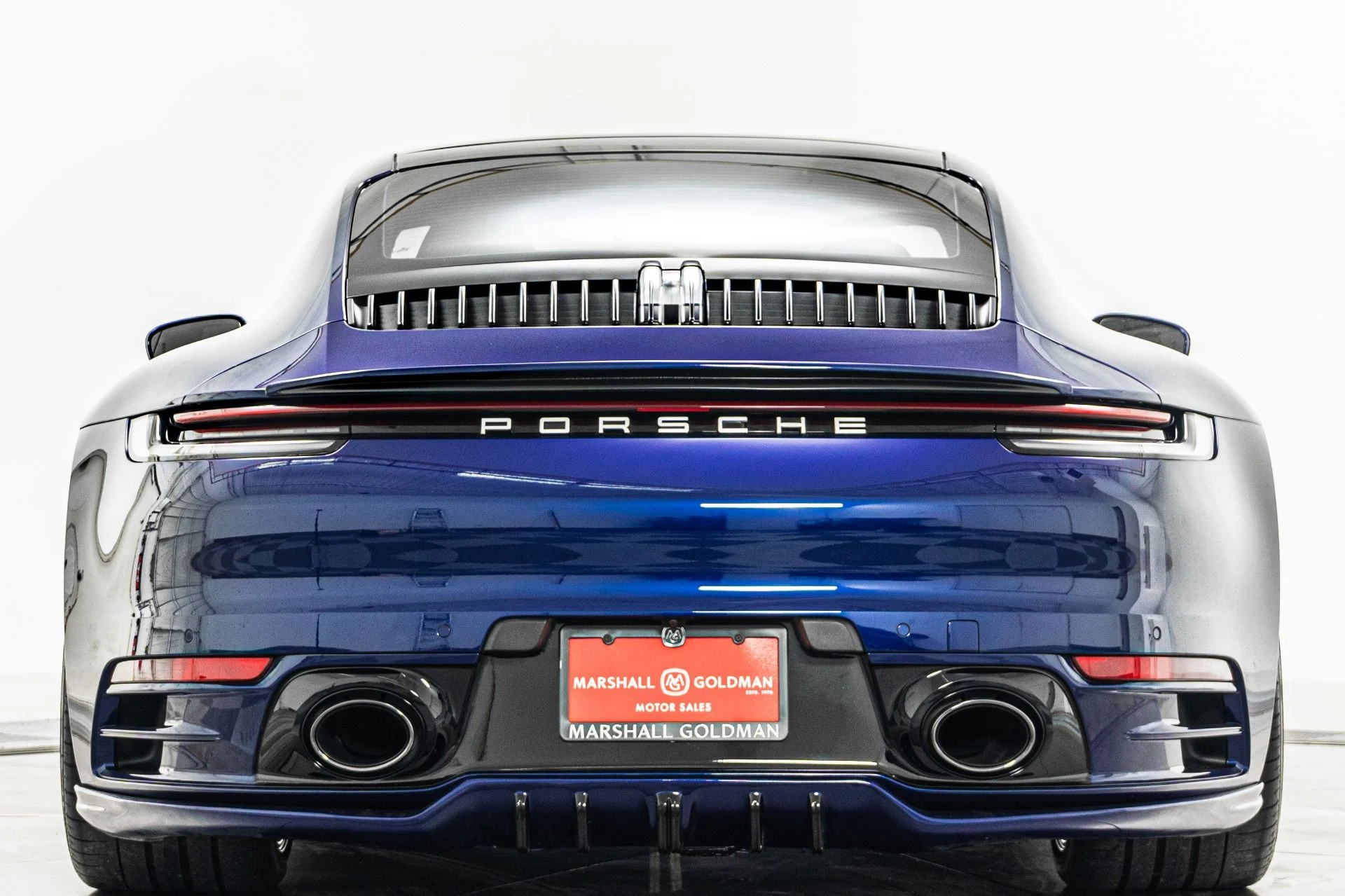 mph007_1142169020_Used_2022_Porsche_911_Carrera_Premium_Package_Plus_Two_Tone_Interior_1780607080_2207905778
