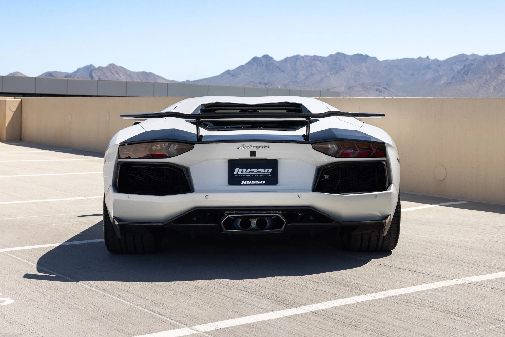 mph007_1145931938_Used_2015_Lamborghini_Aventador_LP_700_4_1785451056_3670eb6d49