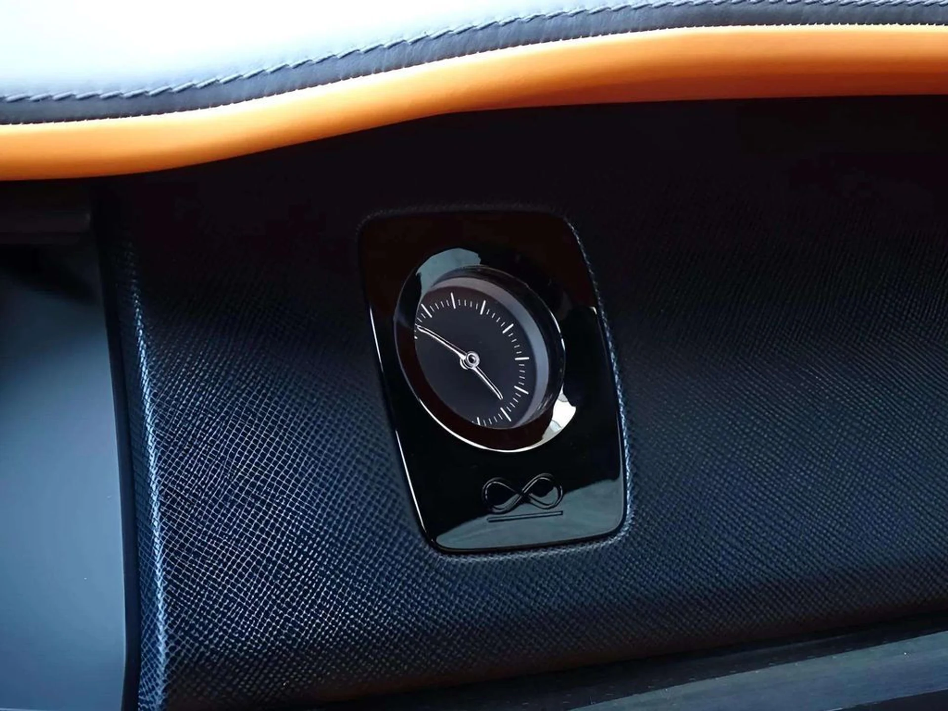 mph007_1149527957_2e94189521dddd9adeec0801b5ad964bx_deba62a5f0