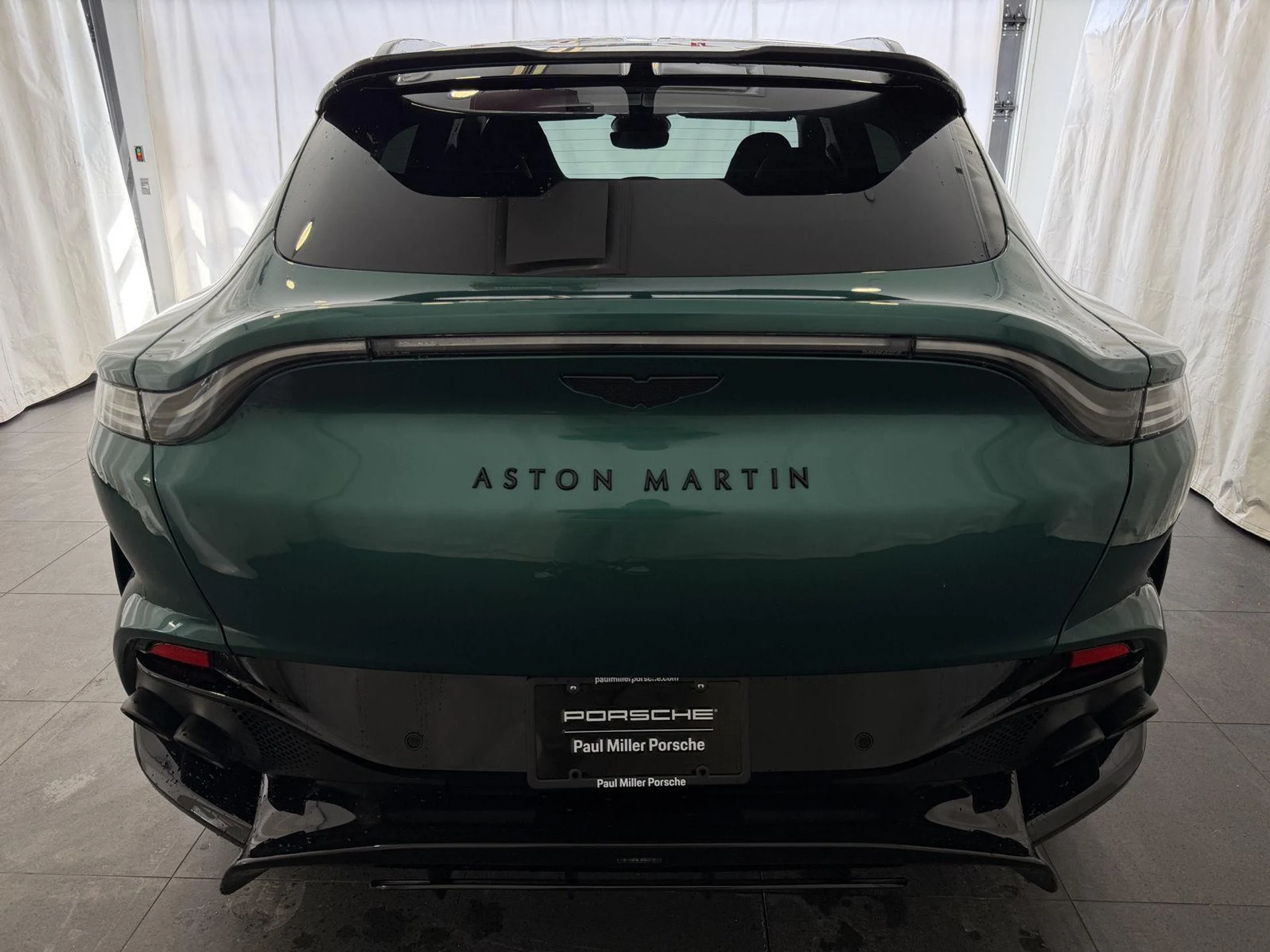 mph007_115158546_4c82c8db8793be48061f8080464de4acx_481834362b