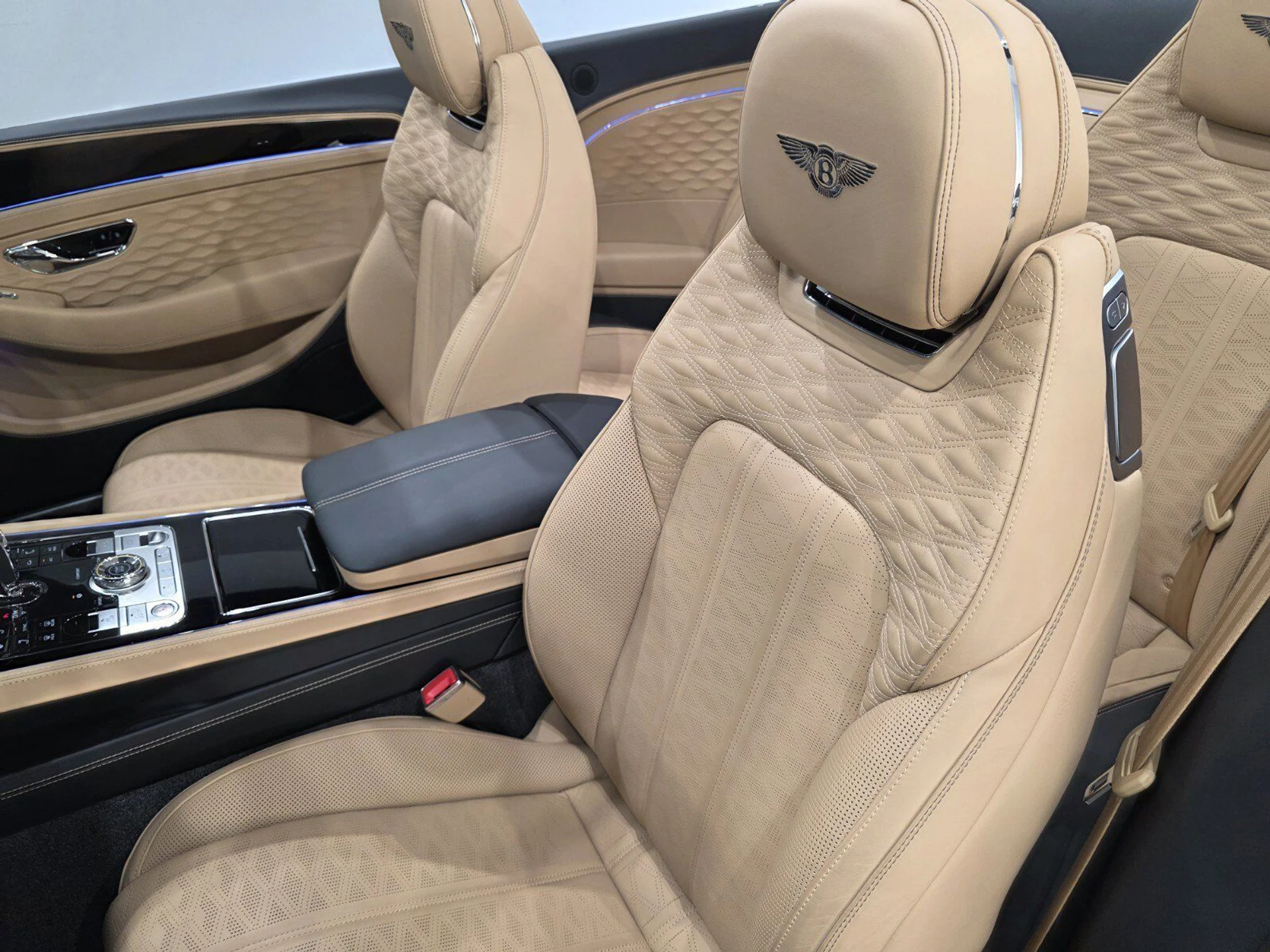 mph007_1155161060_2b205396223cbf0120b0dfe28ec0d621_27c09b37da