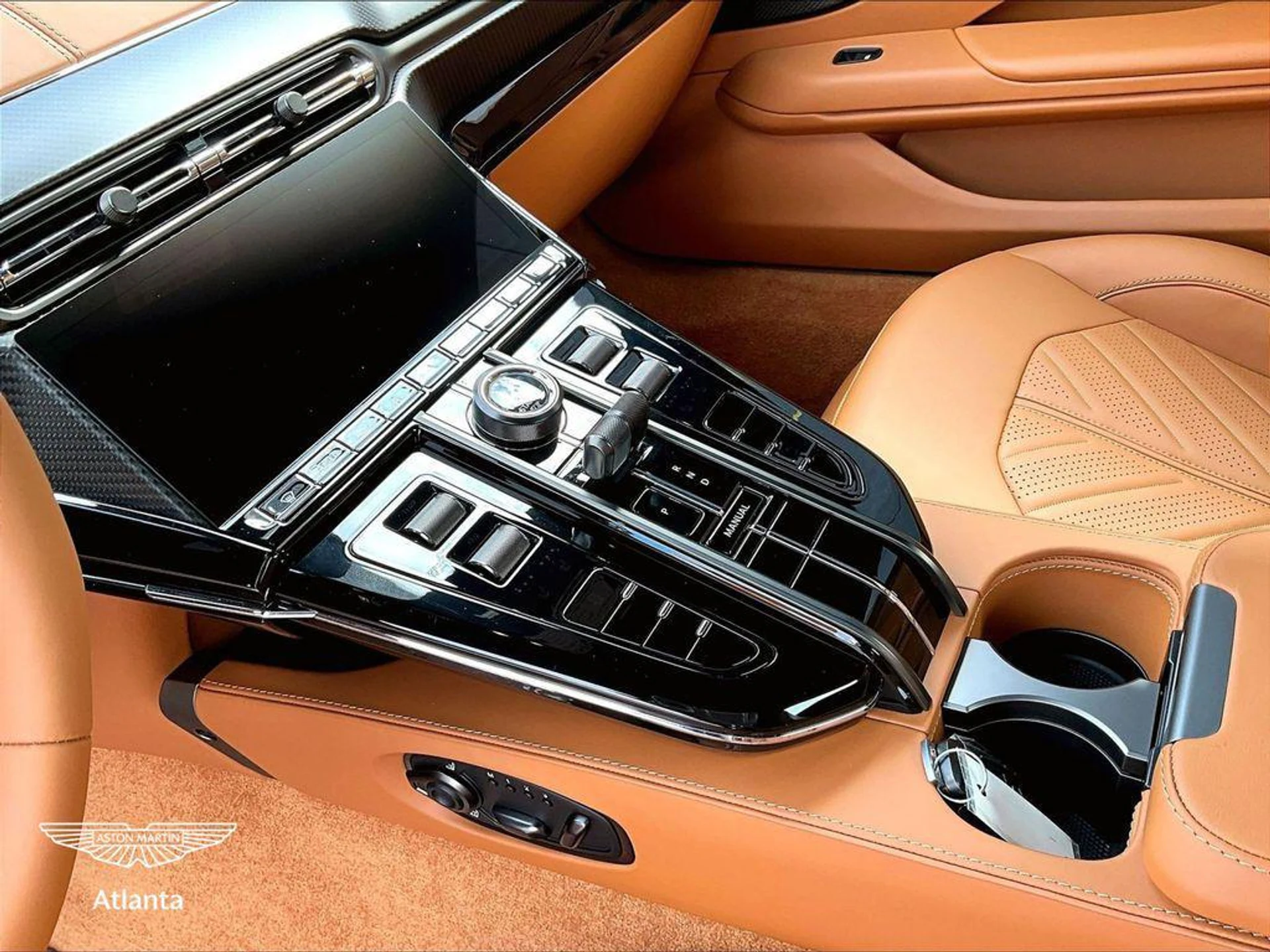 mph007_1155694909_Xt_Qlz_WH_Gody4_J_Mrvk_Nb_BDB_Wh2_Bc_831d5dd59f