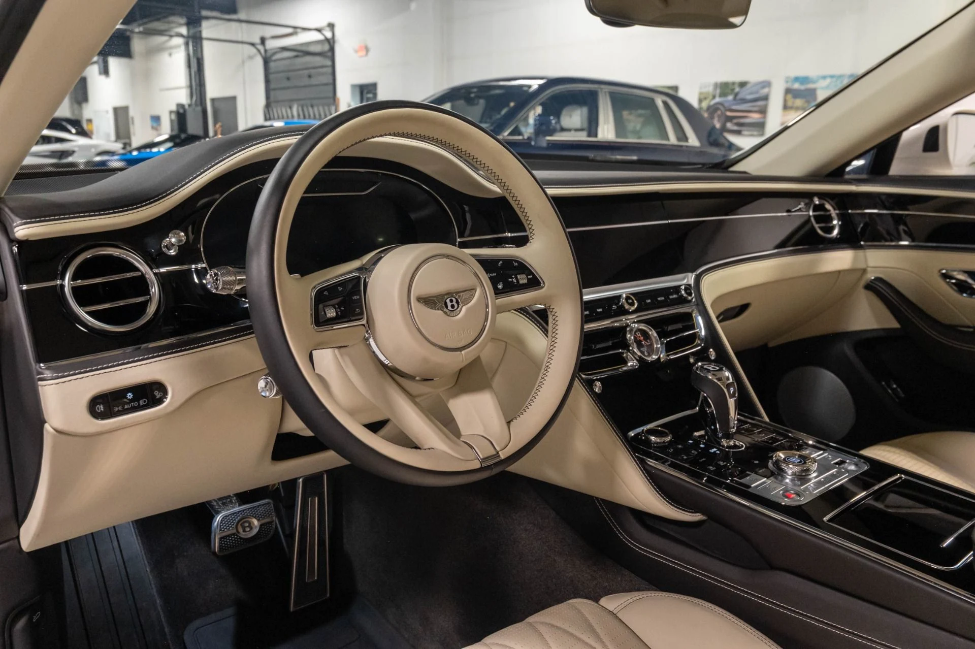 mph007_1158058734_Used_2021_Bentley_Flying_Spur_W12_1785773976_8cd1a4ea95