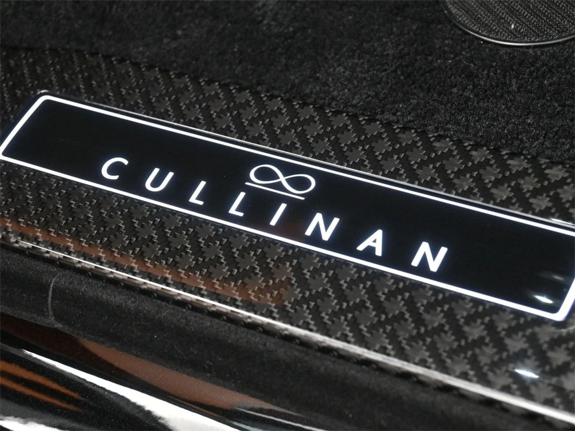 mph007_1162392428_226136b97e0047c04391e3ded4a5027ex_689b6d4ad8