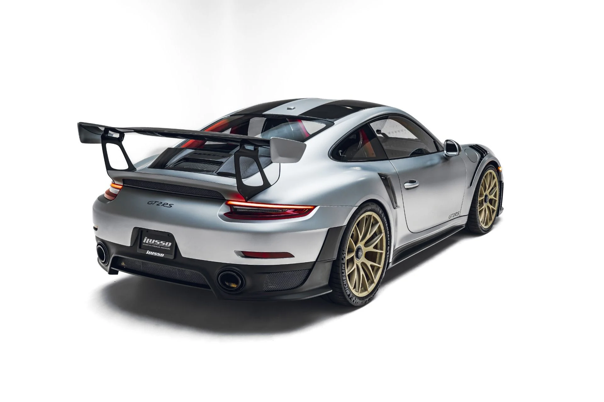 mph007_1162928836_Used_2018_Porsche_911_GT_2_RS_1782090256_9895b86ab4