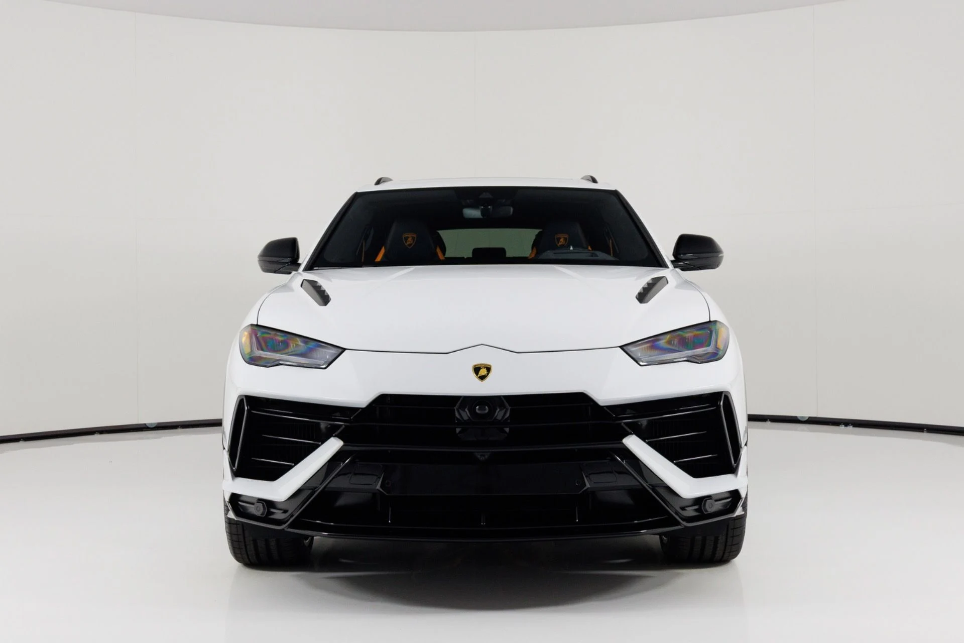 mph007_1163343679_Used_2024_Lamborghini_Urus_S_1775674860_f32fe3a2c2