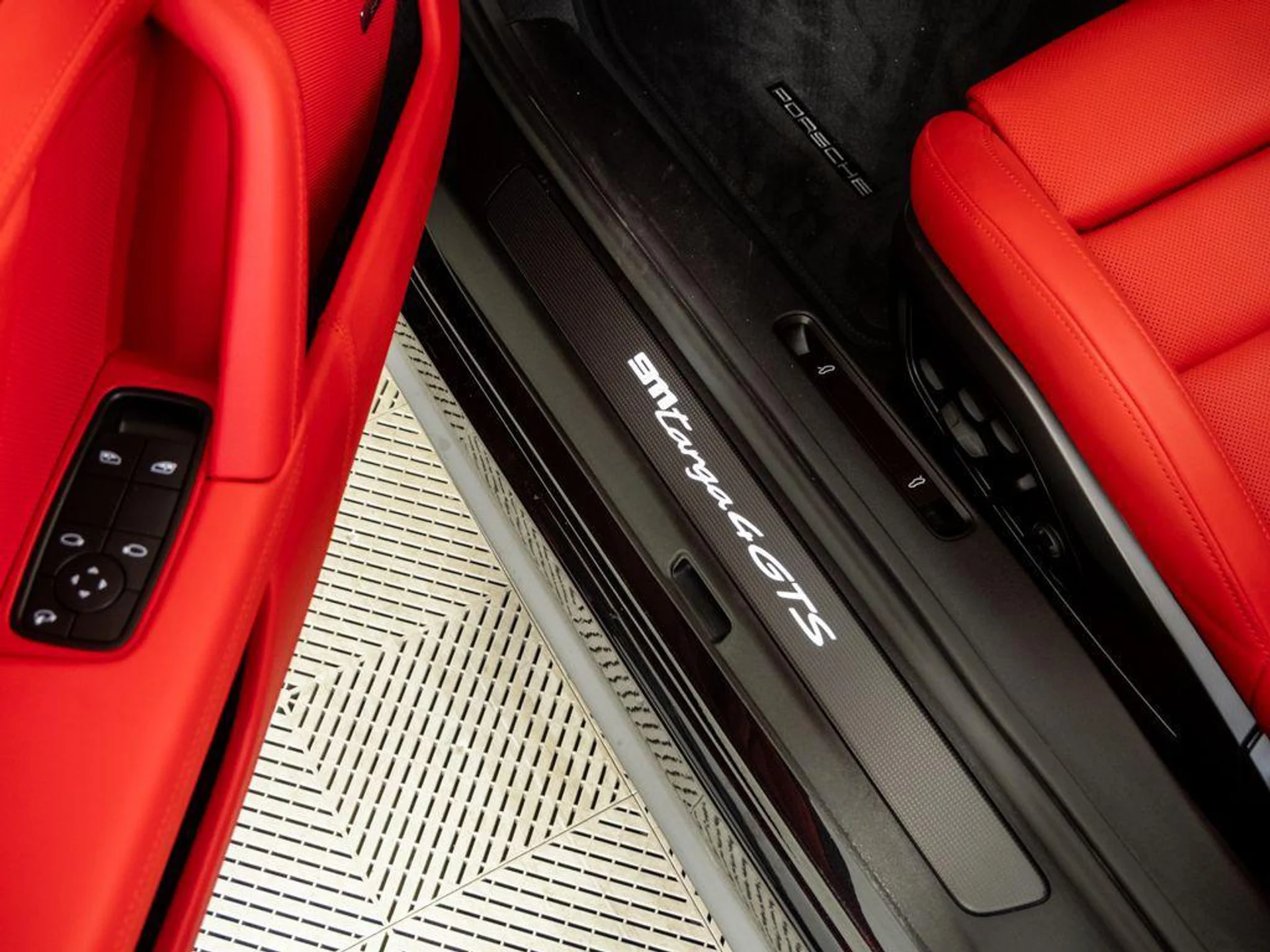 mph007_118652721_R_Oqc_DW_9uhn_Li_K_E8i_Zfxs_Laf1s0_1ae113470c