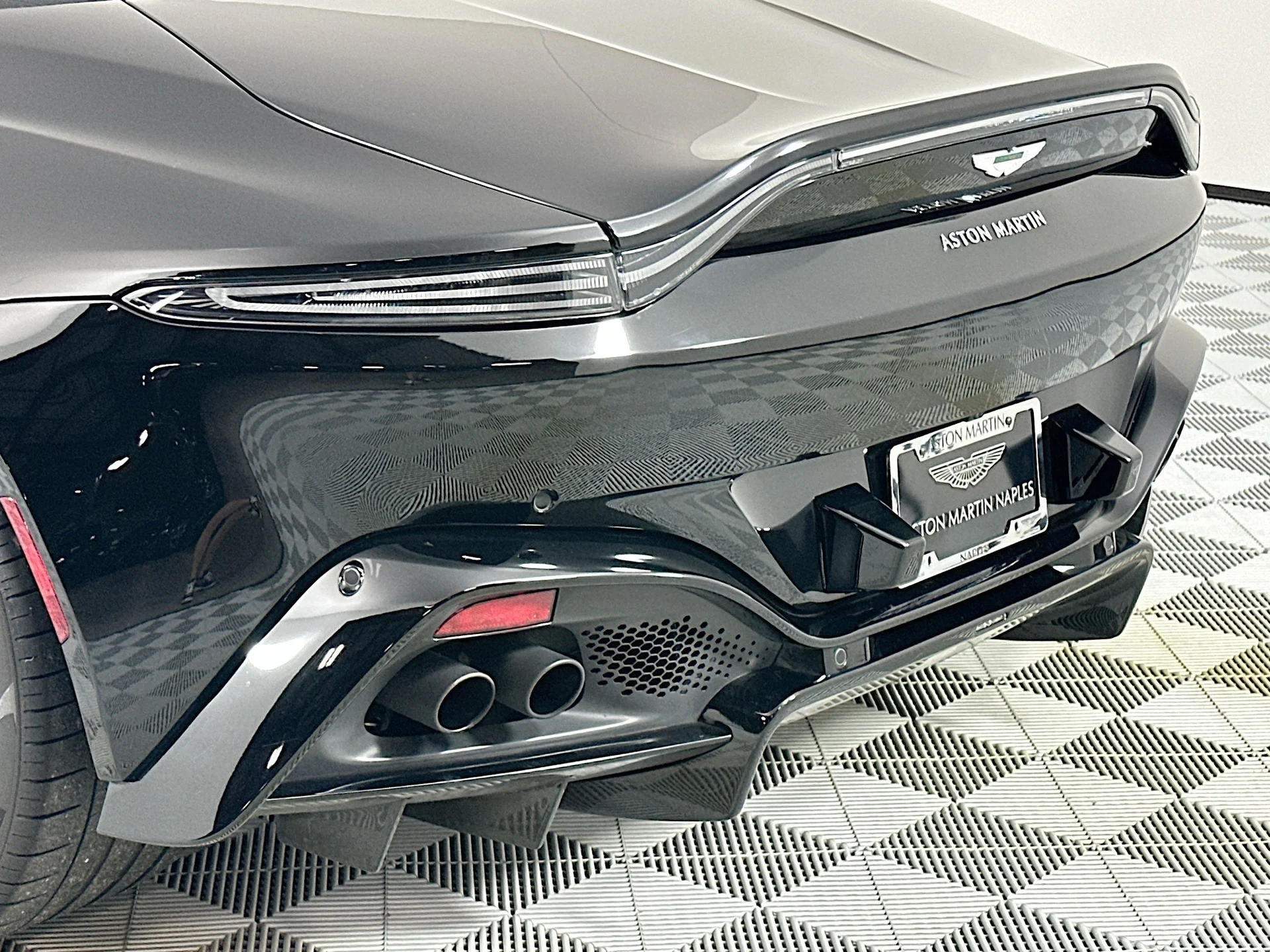 mph007_1189732451_8_0b6c735a92