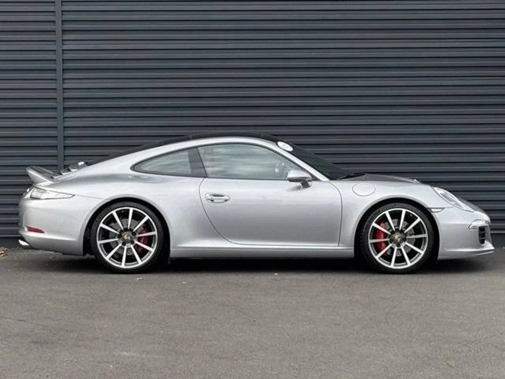 mph007_119455484_1280_ad6c131d86