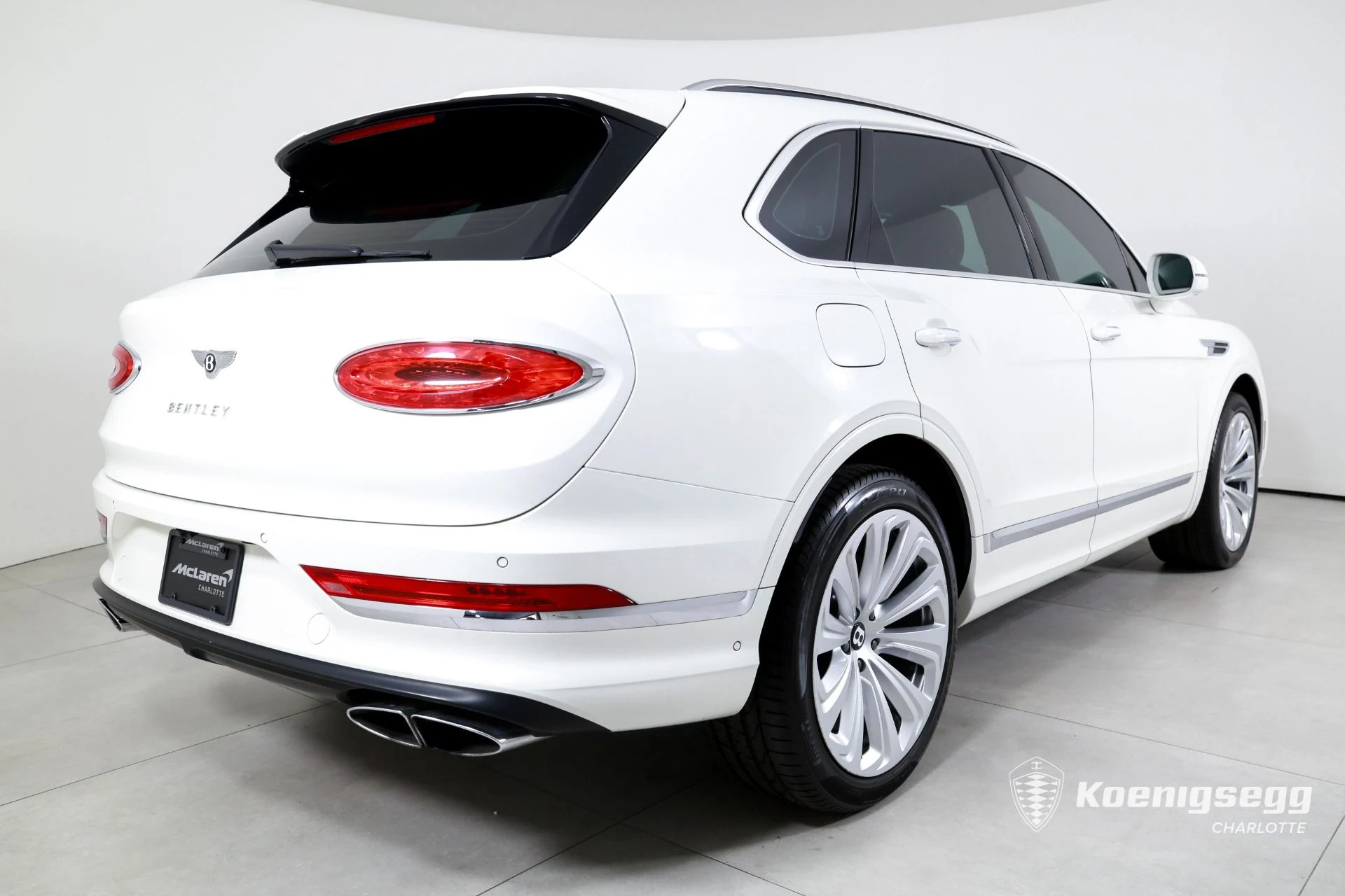 mph007_1205968804_Used_2021_Bentley_Bentayga_Hybrid_1782838696_20eb2dd3fa