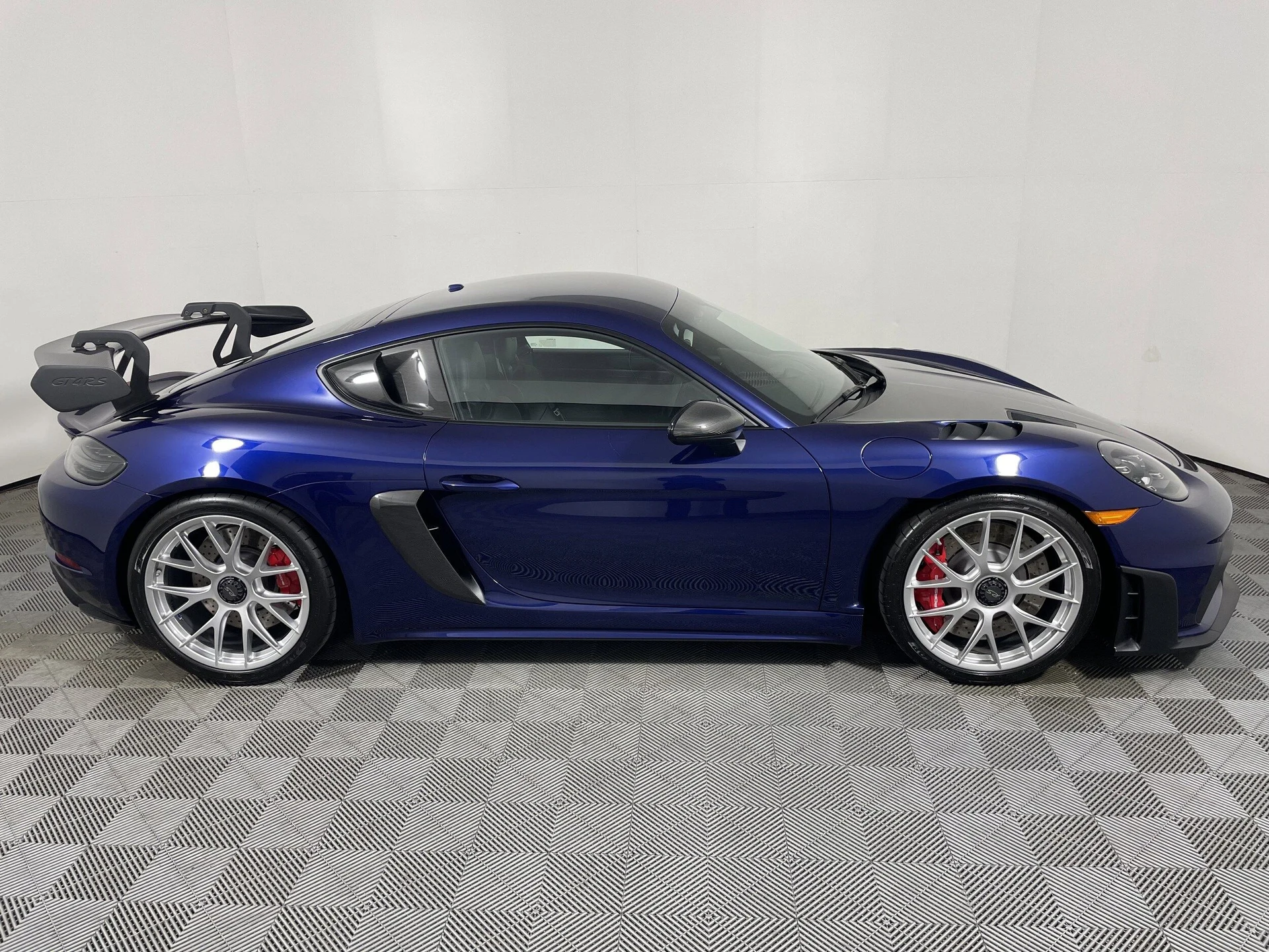 mph007_12084973_a74c64be62cc90fd61992d929af2e2f8x_a9295846e2