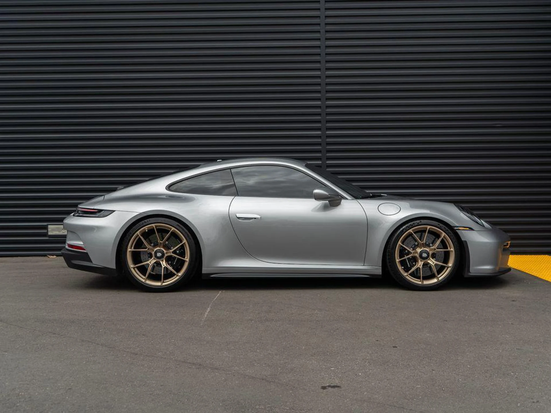 mph007_1211238239_Alh_Wca_T_Yhl9k5_GW_Olxh_Fq_Ld_ZG_E_75891d4de4