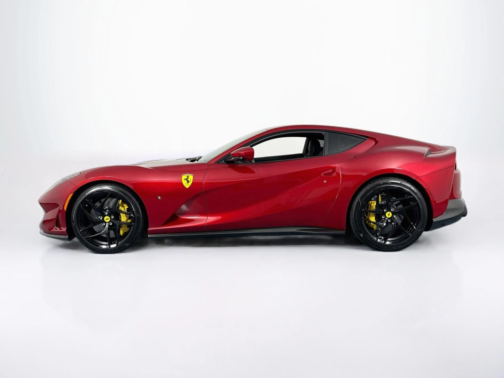 mph007_1213387364_Used_2020_Ferrari_812_Superfast_1788899395_32b84a0d2d
