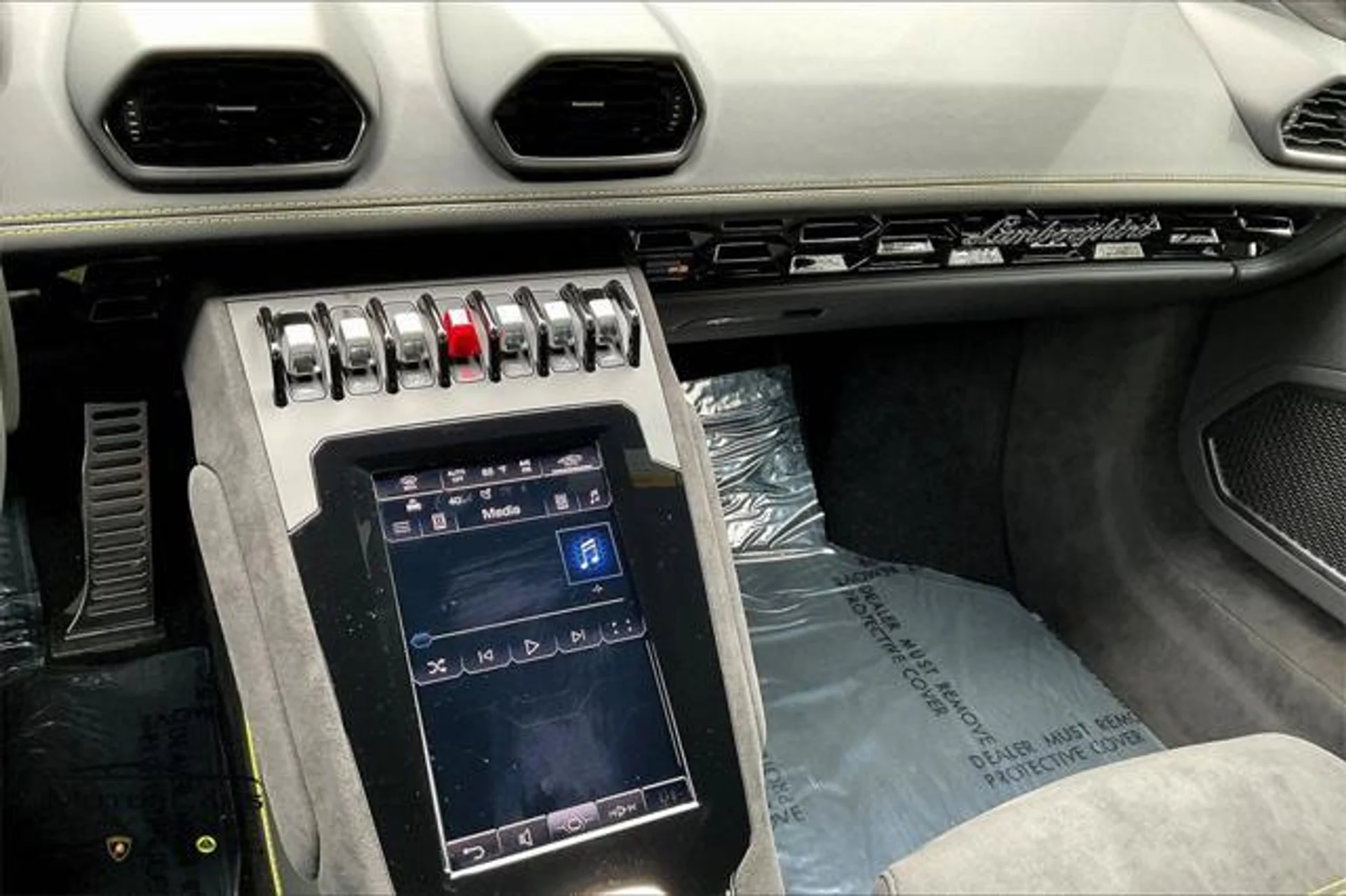 mph007_121348175_v_SW_44nn_Oxcr_Rvf_Vy_Wve_L00v_Ur_AA_e9753023d4