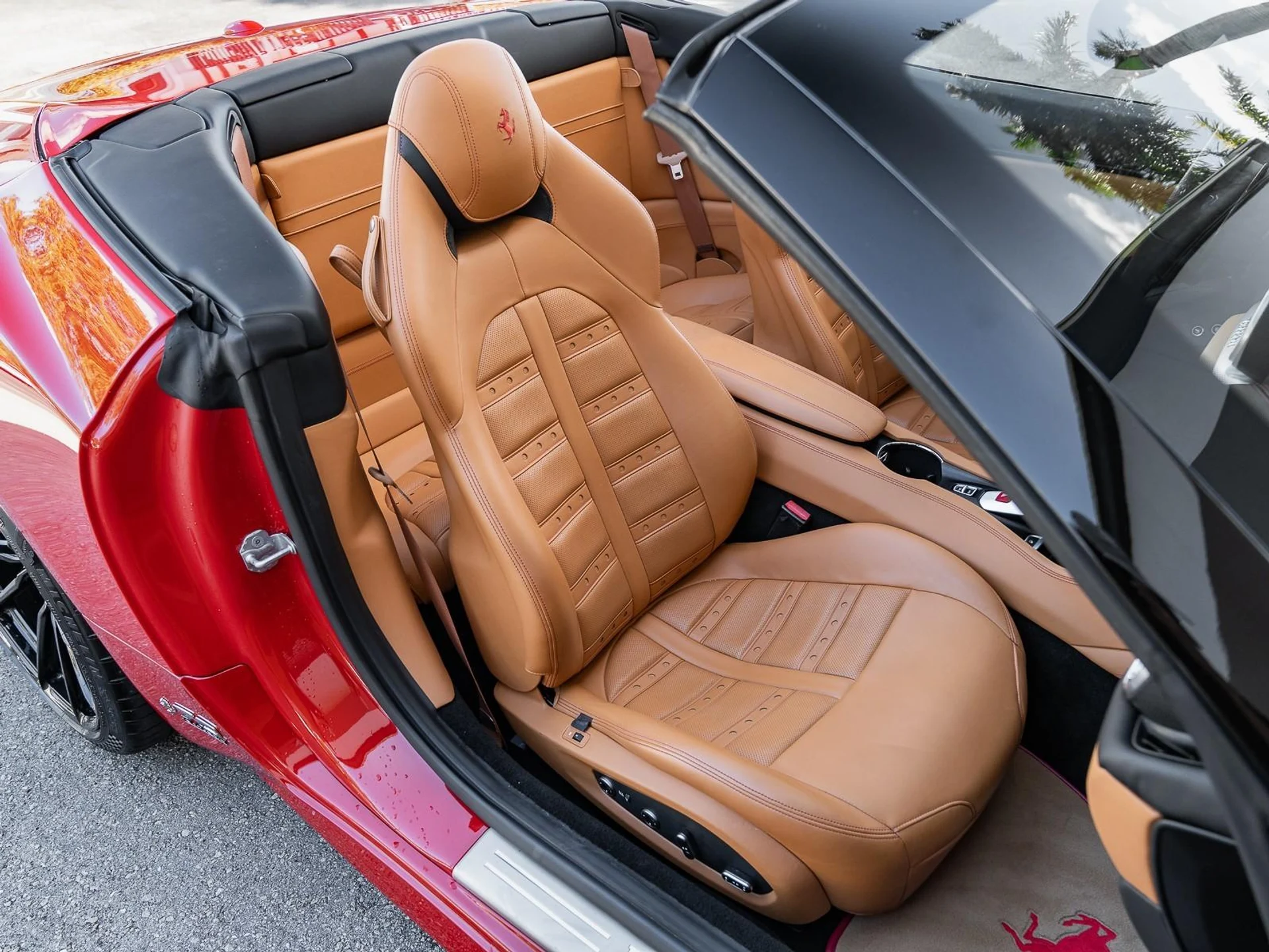 mph007_1241183660_Used_2015_Ferrari_California_T_1761253516_4d27da1e0b