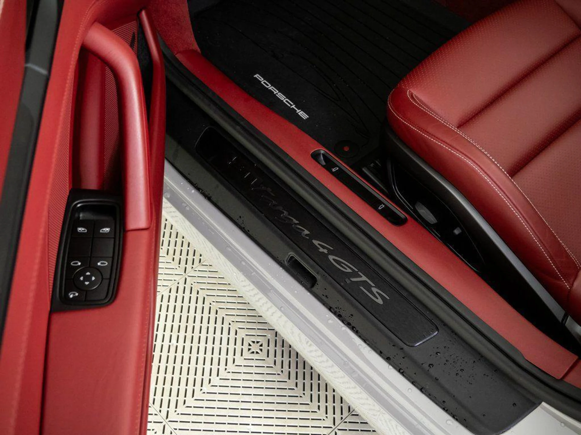 mph007_1241995417_q_Qzsnl_d6_X_Ki3_P_Bg0x_Z0mi1_KEJ_8_e4504388fe