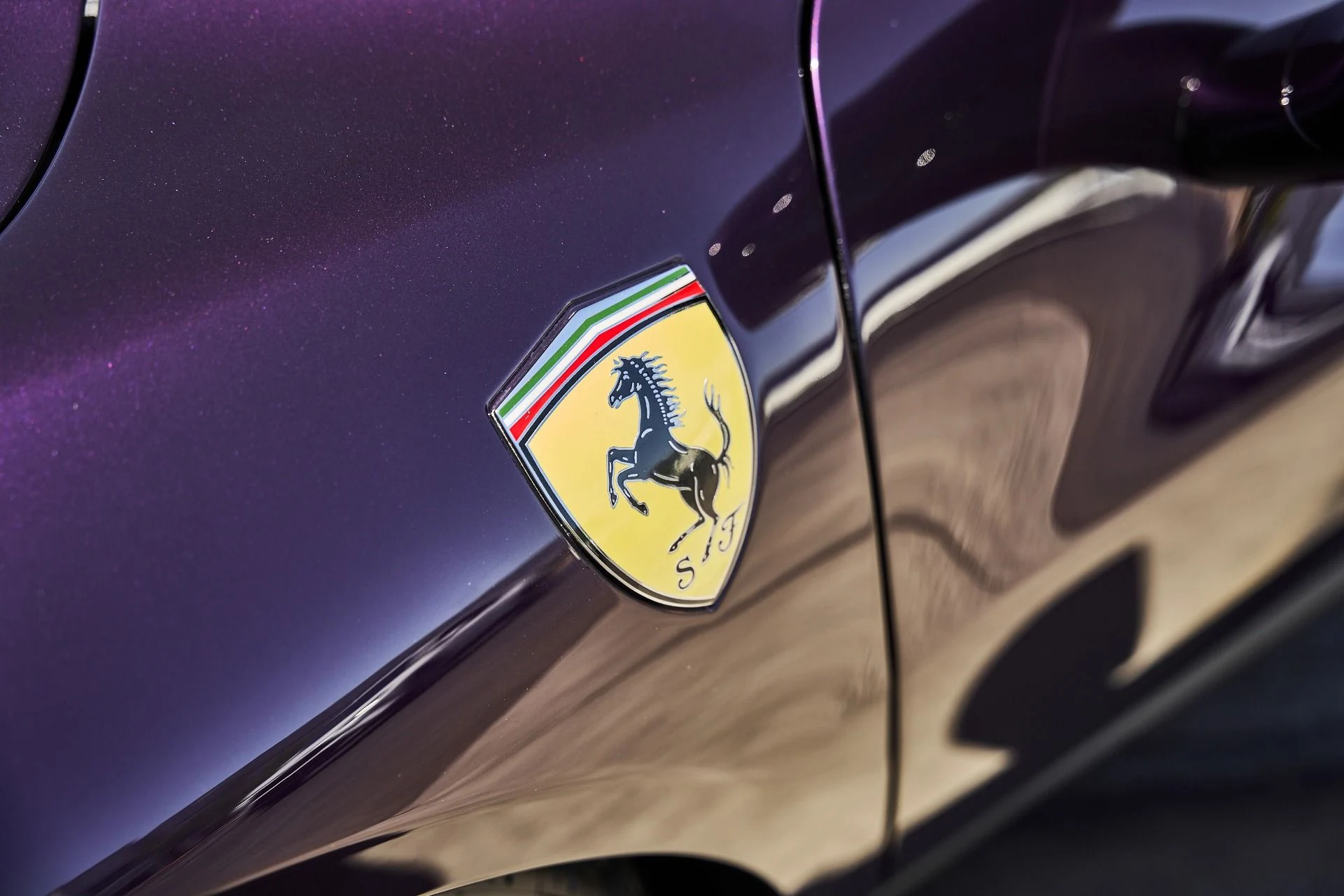 mph007_125091291_Used_2025_Ferrari_296_GTB_Base_1782869412_3e761e4027