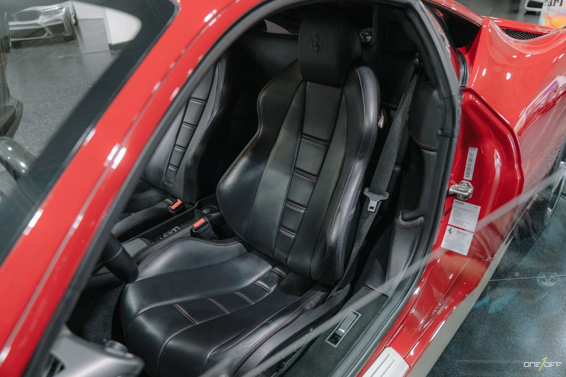 mph007_1256767874_Used_2012_Ferrari_458_Italia_in_RARE_Rosso_Mugello_w_NO_Sticky_Buttons_Front_Lift_Carbon_1754086017_52c328d942