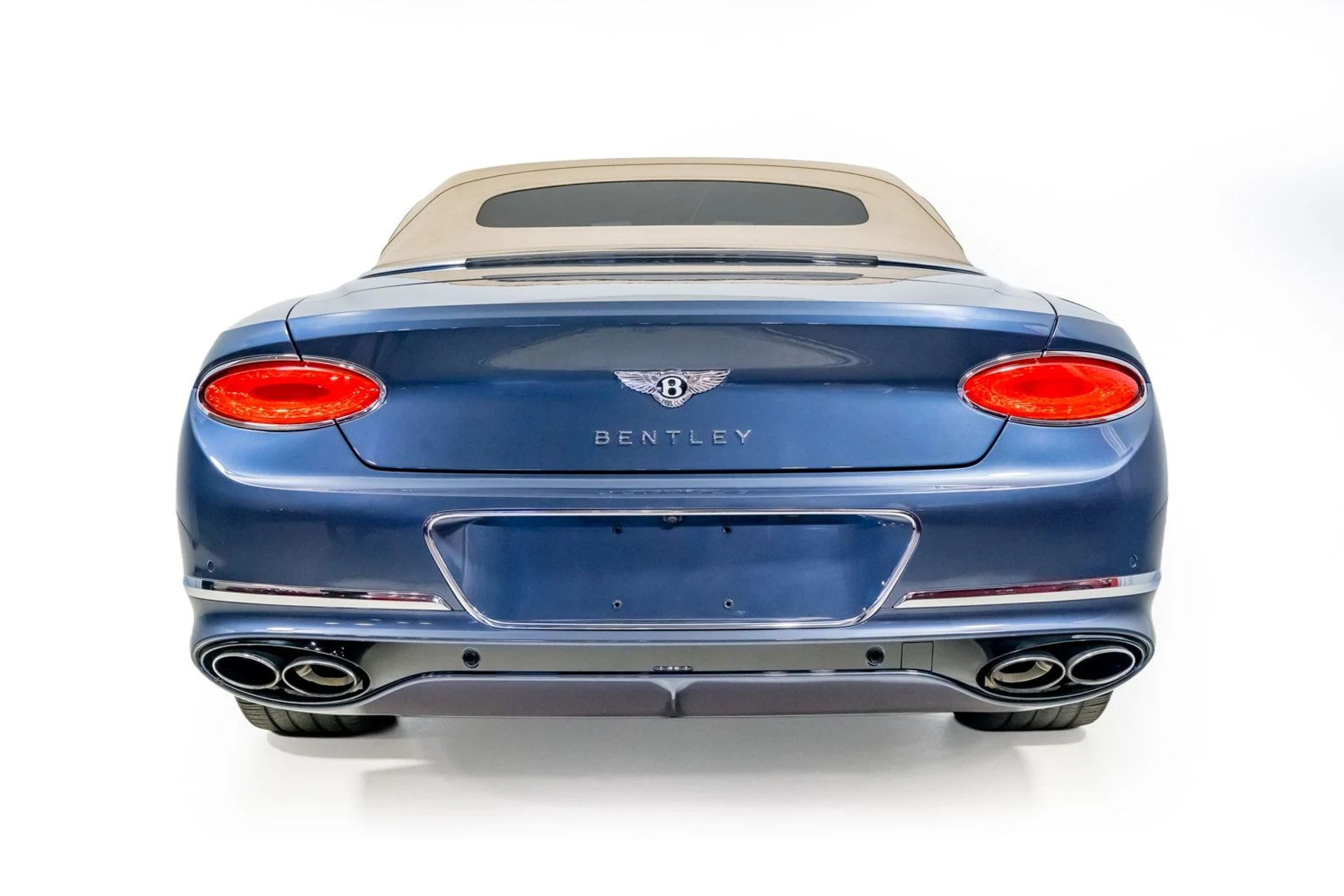 mph007_125800508_f768aac275eb4d70adf01bc9b96a37b8_08cc68b467