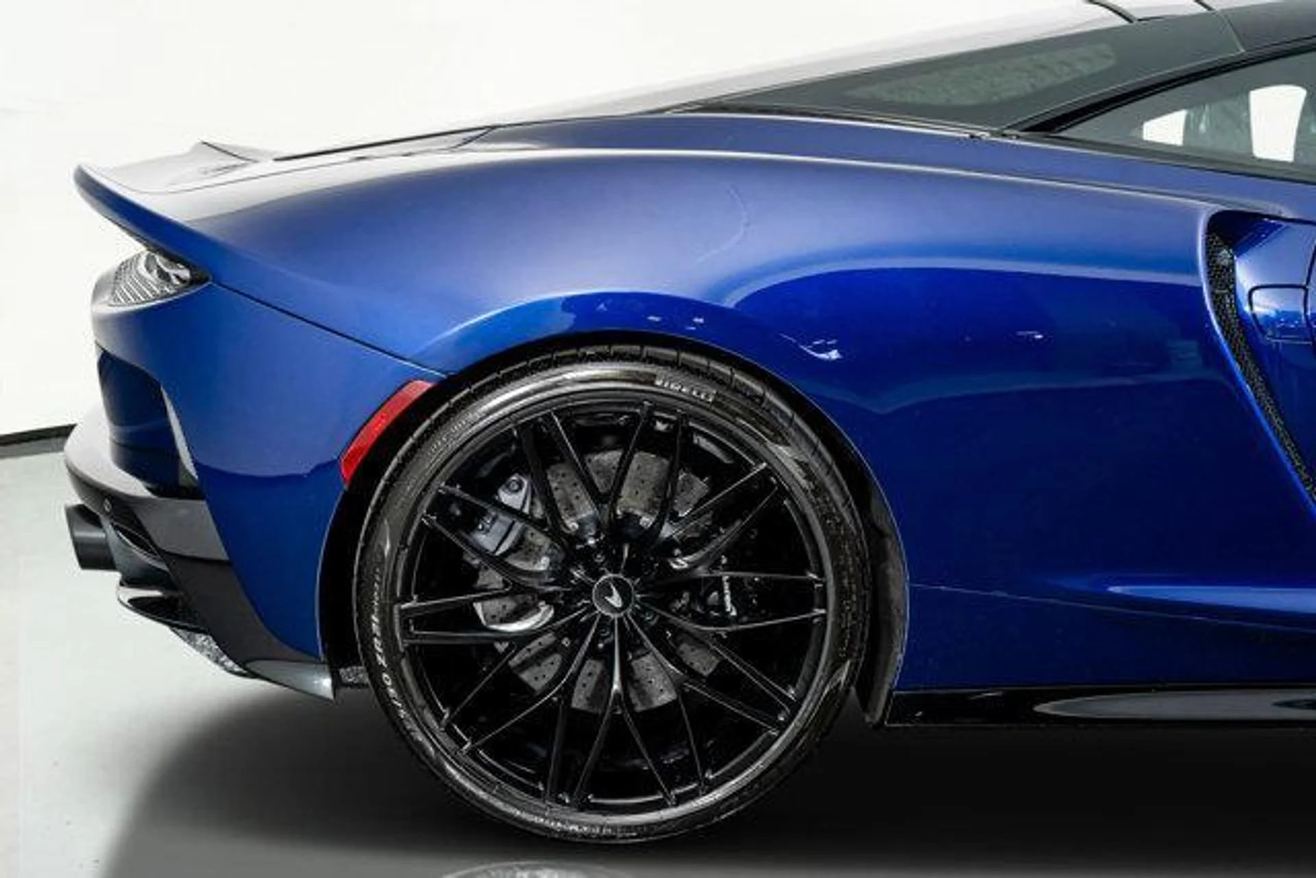 mph007_1258425817_YJ_0s_BUYZ_4_Gl1k_KZ_Fqw_RM_Fl_I_Am_RU_64e294936e