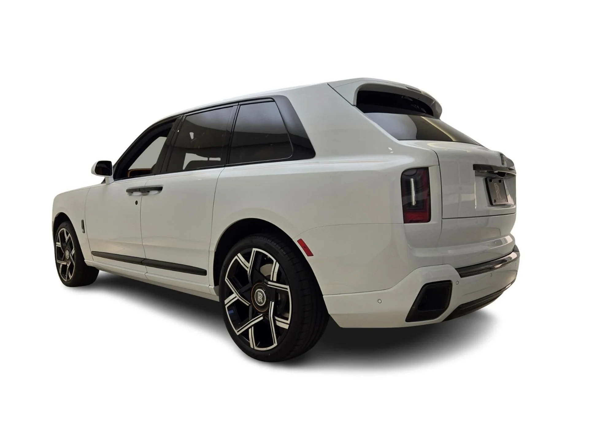 mph007_1262830650_New_2026_Rolls_Royce_Cullinan_1761025707_d940231182