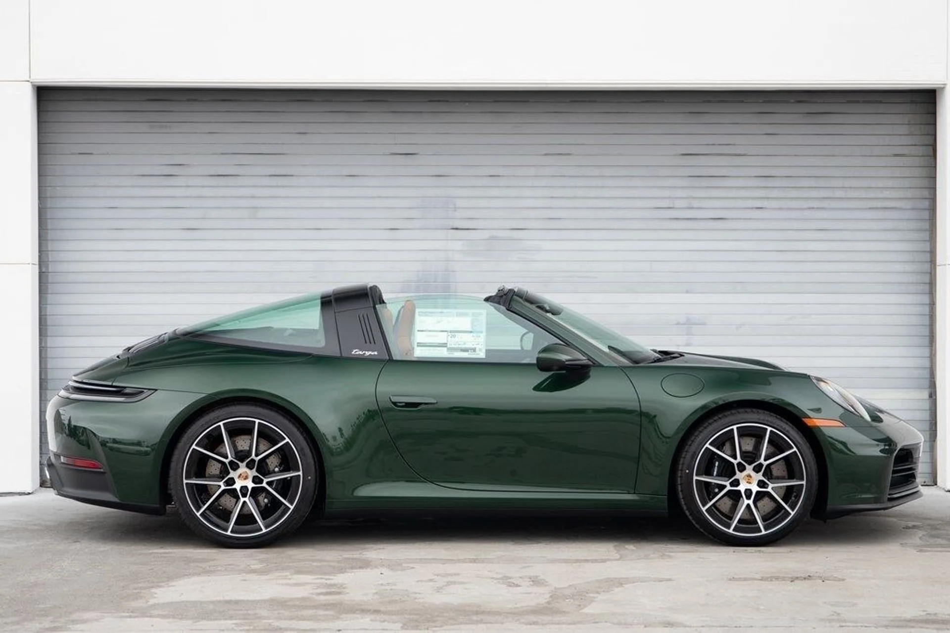 mph007_126636169_aab9da80fd57b1b01e7afc2d7118b61cx_b8891600ff