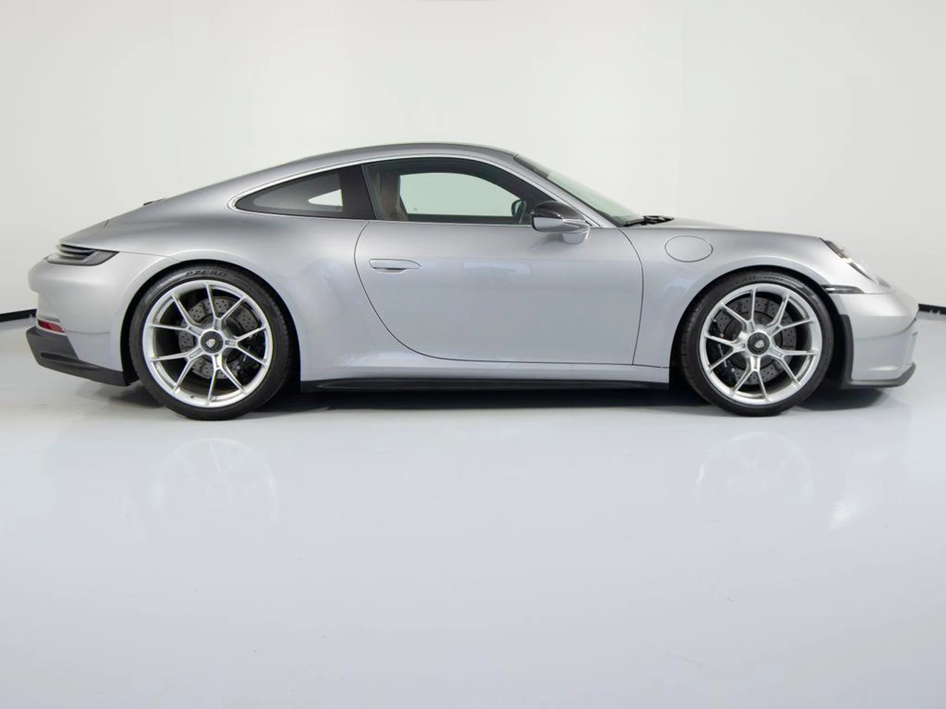 mph007_1269395139_fv_K9u_J4_L2lb_E_Wx_BDIZ_8_I_Uegy5_J8_942d596758