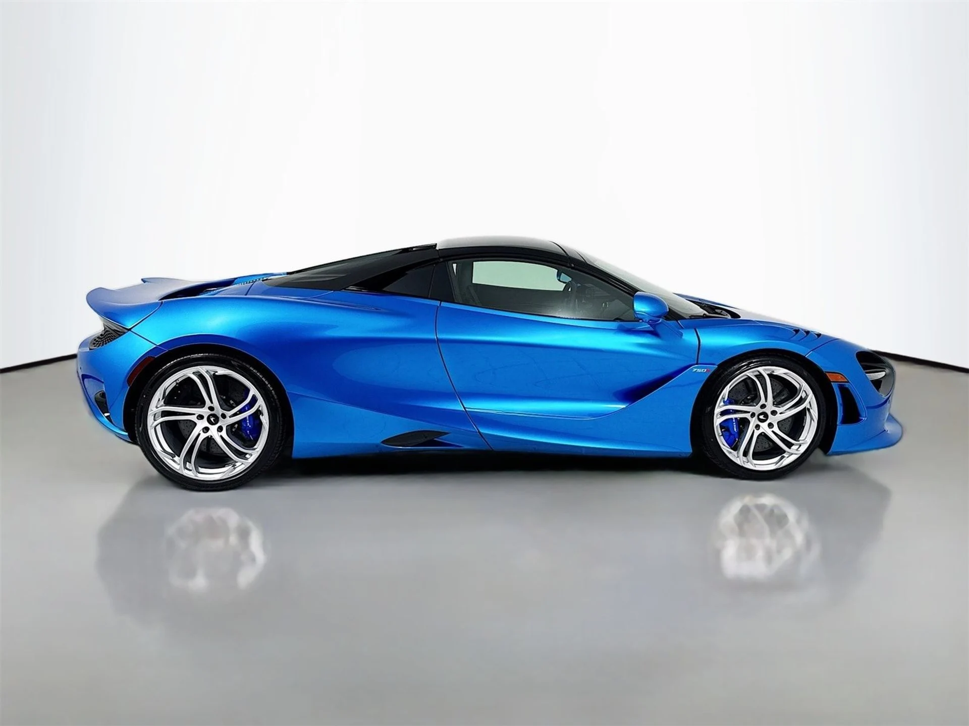 mph007_1272283541_c9ebdd9ec73072bce3ccf11f2697a220x_f13e3a5b43