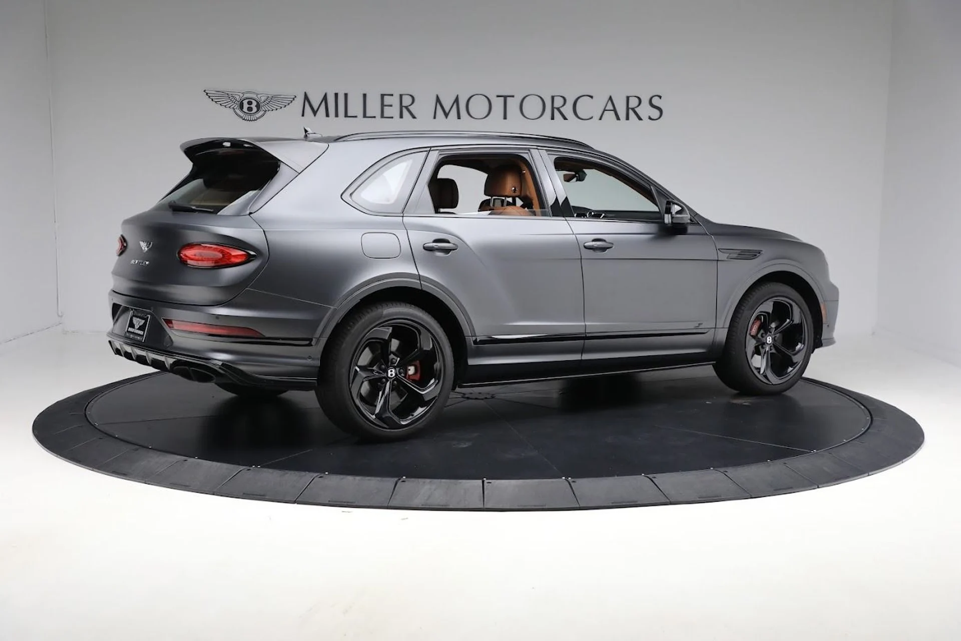 mph007_1278792782_Used_2023_Bentley_Bentayga_S_V8_40b6ded6d6