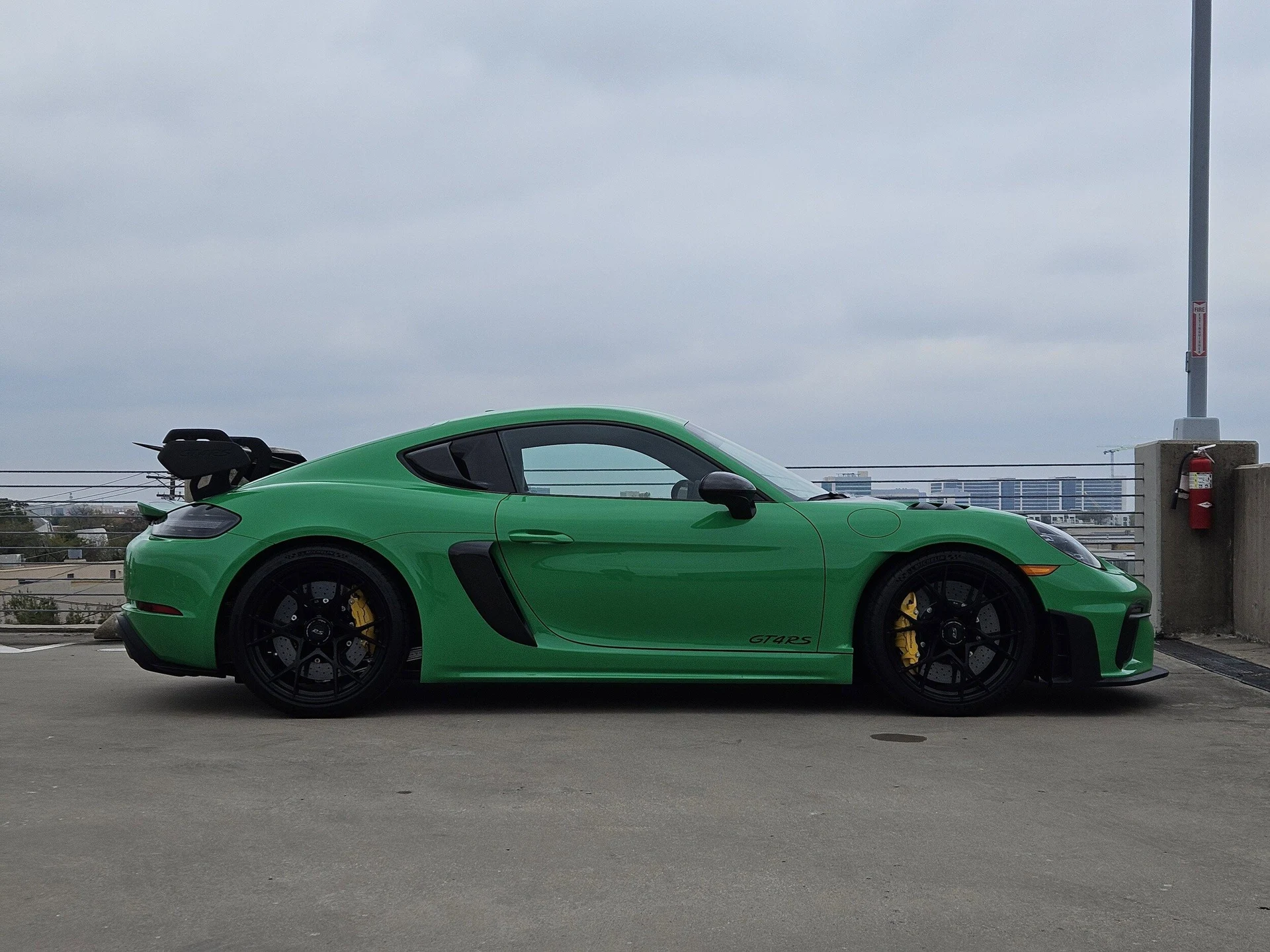 mph007_1284208601_a2ce68f0569923f5f0eda75c64d61d23x_d984a8dc8d