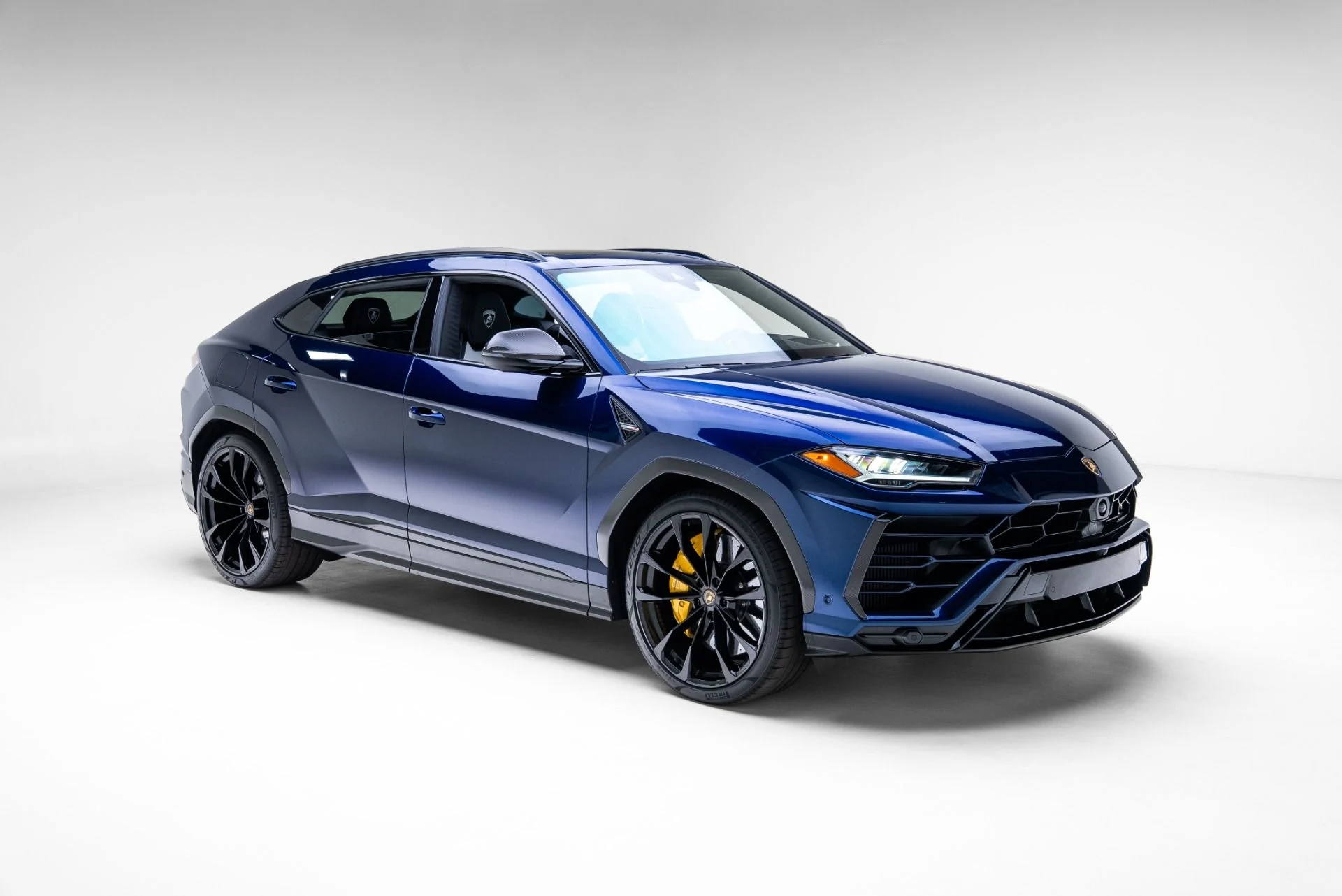 mph007_1284371483_Used_2022_Lamborghini_Urus_1775598124_4928190160
