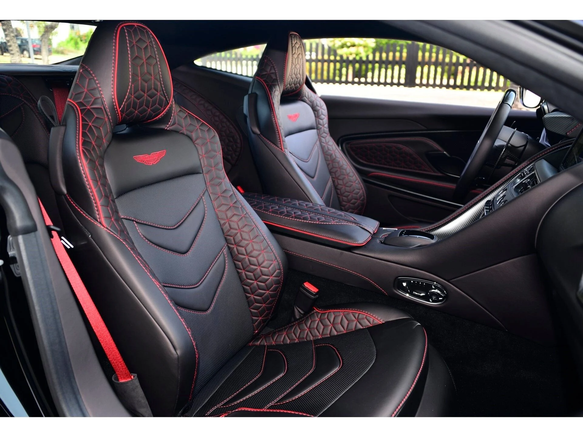 mph007_1291754869_d19d3f125408e6b65d93bb80c9f0587cx_9ac308d8c7