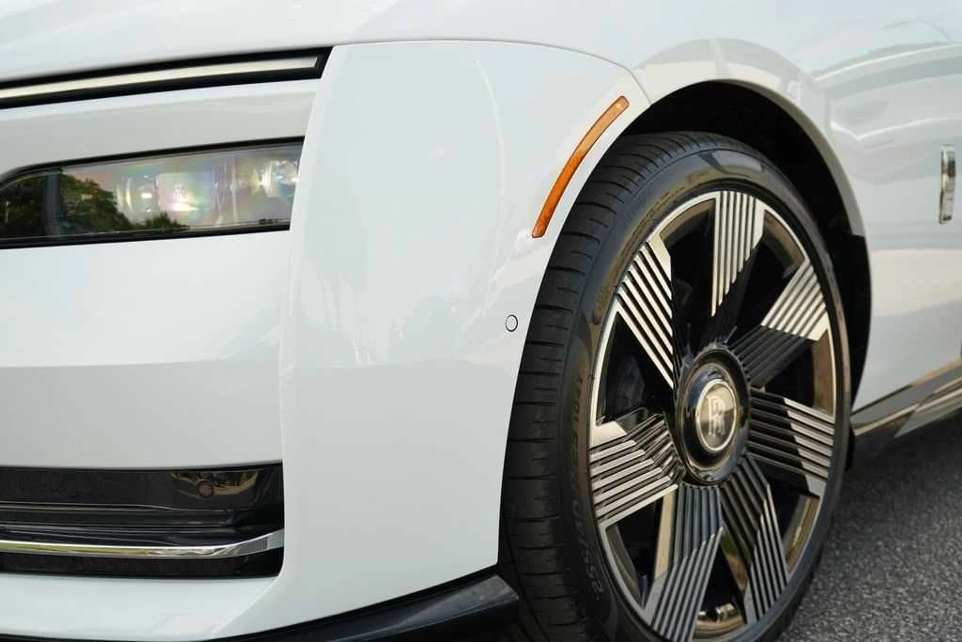 mph007_1295851303_d0bba1908f9a1fd855f77a76c24b46dax_677bc1db72