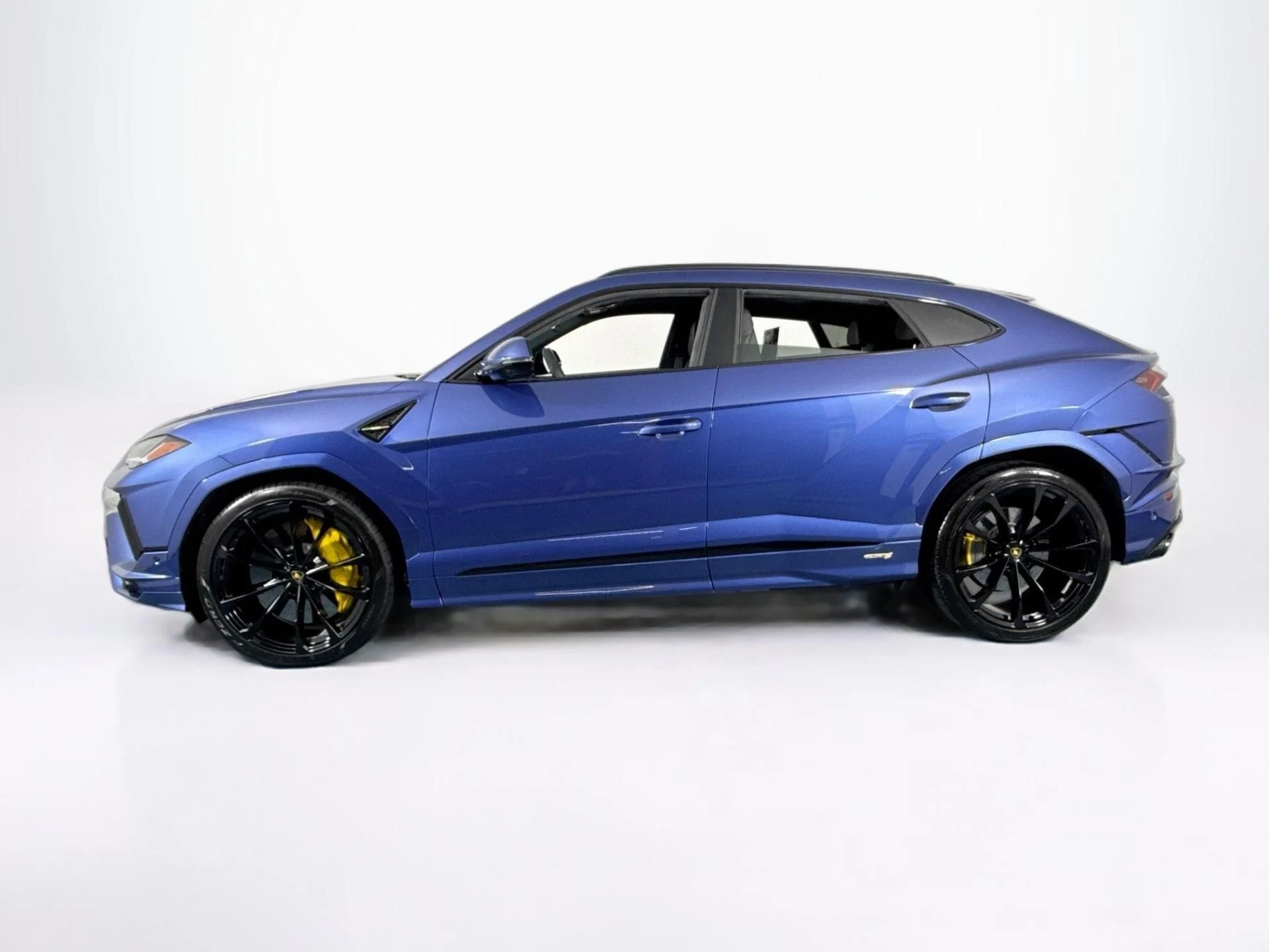 mph007_1298149138_Used_2024_Lamborghini_Urus_S_1784150901_5cbf28d263