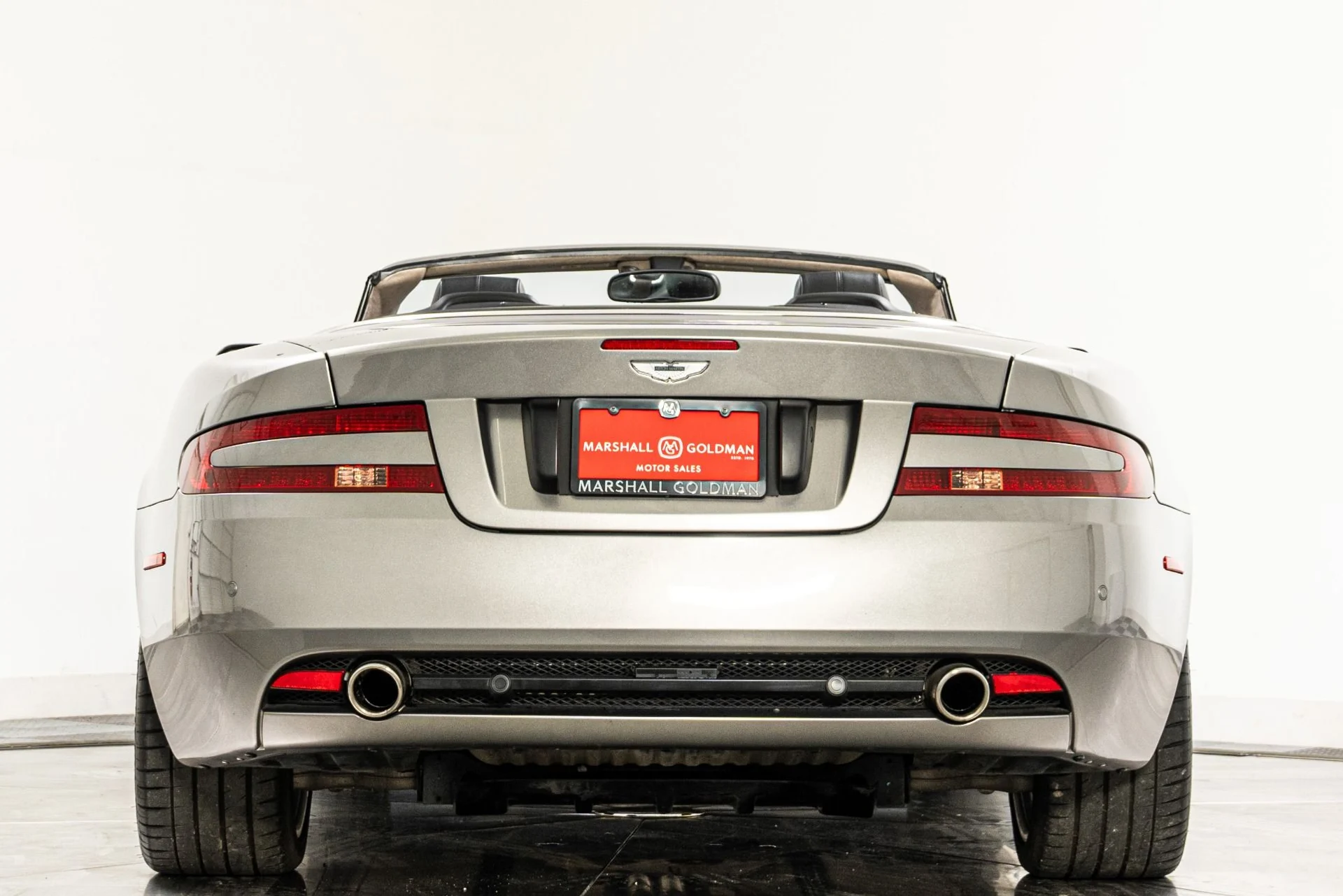 mph007_1301283688_Used_2008_Aston_Martin_DB_9_Volante_1787088530_e960efaf5b