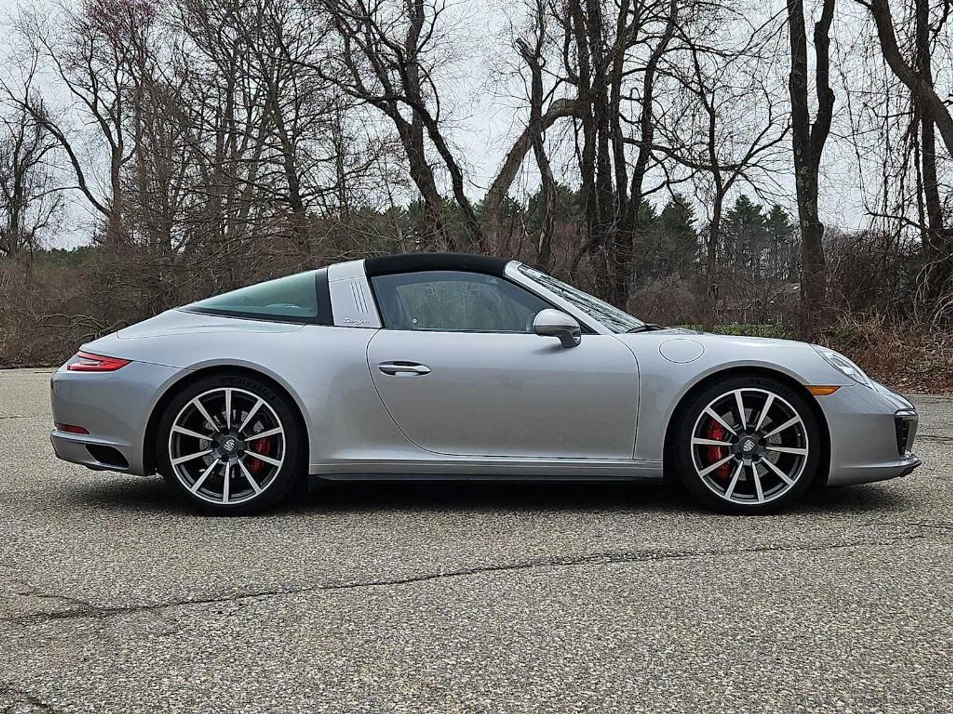 mph007_1305928968_L0w0_WP_yb93_Z3_V_Dqrjz_JSLBJI_Fo_3dcfa7b9a4