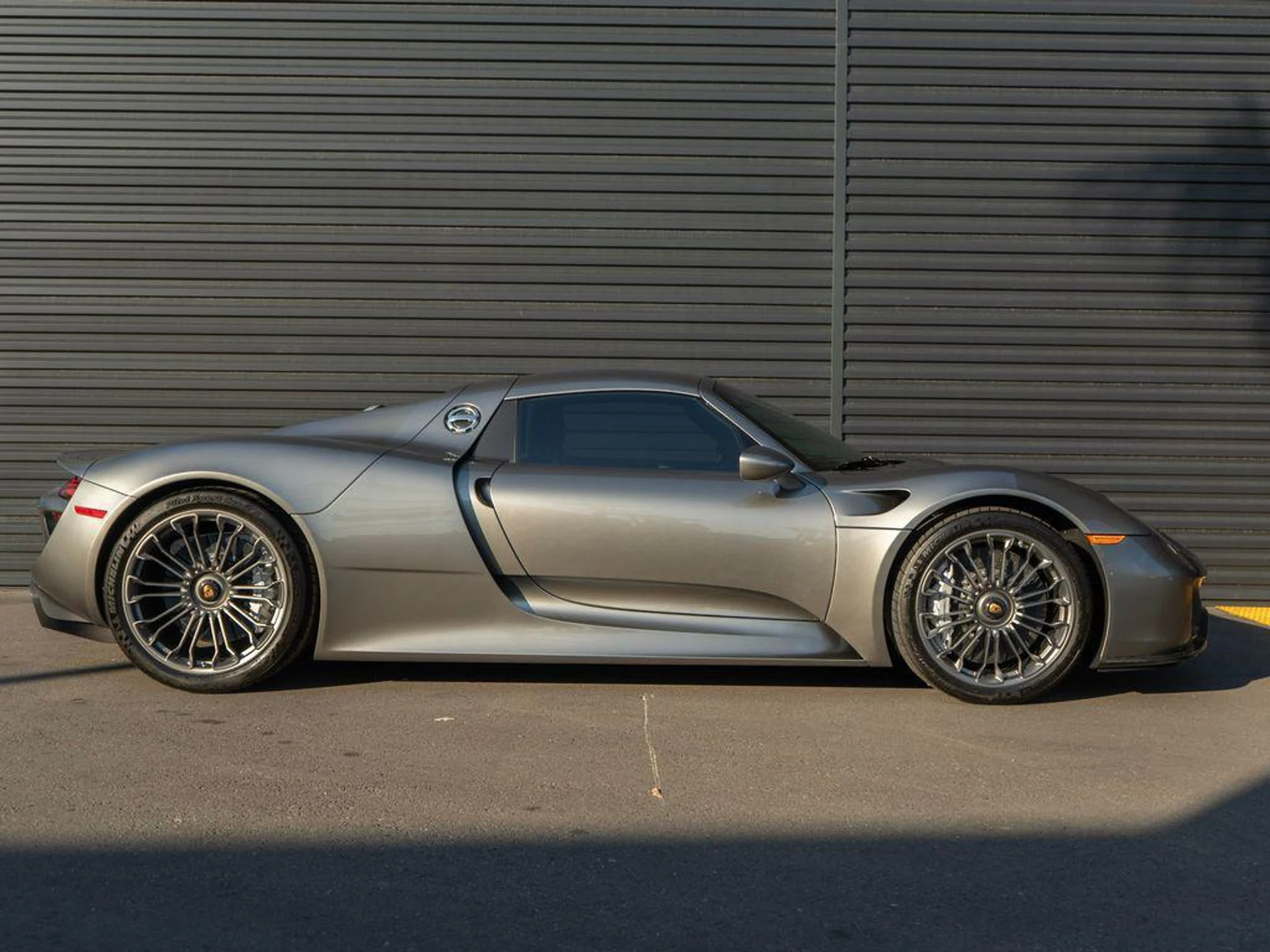 mph007_1309318268_1k7bzhgi0_Ev_Lkg8_V1_Z_Mcm_K_Jh_Jcw_d1c59fa5d9